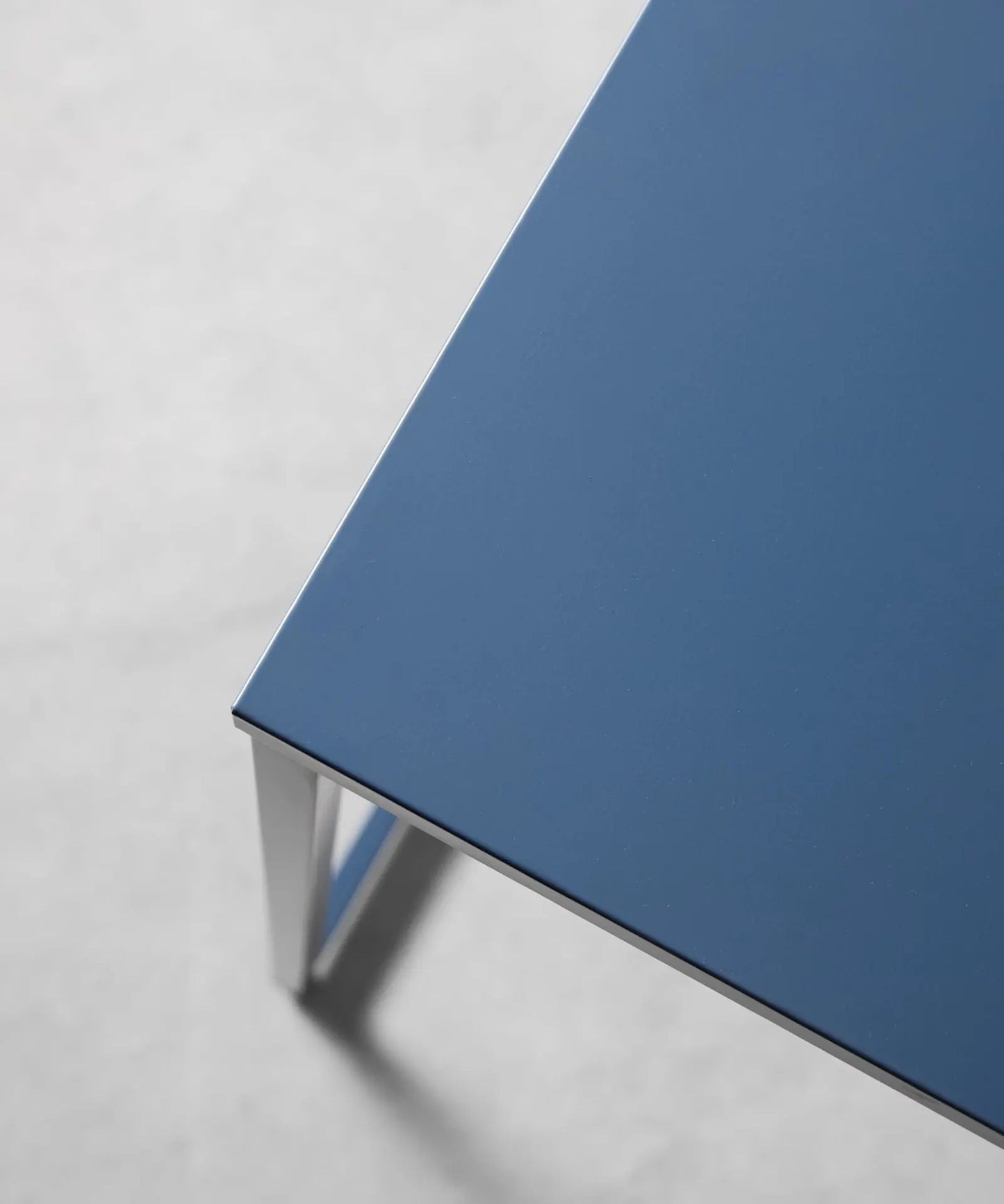55822972977538 Mesa de Escritorio en Acero Laminado Varek Mesas Northdeco