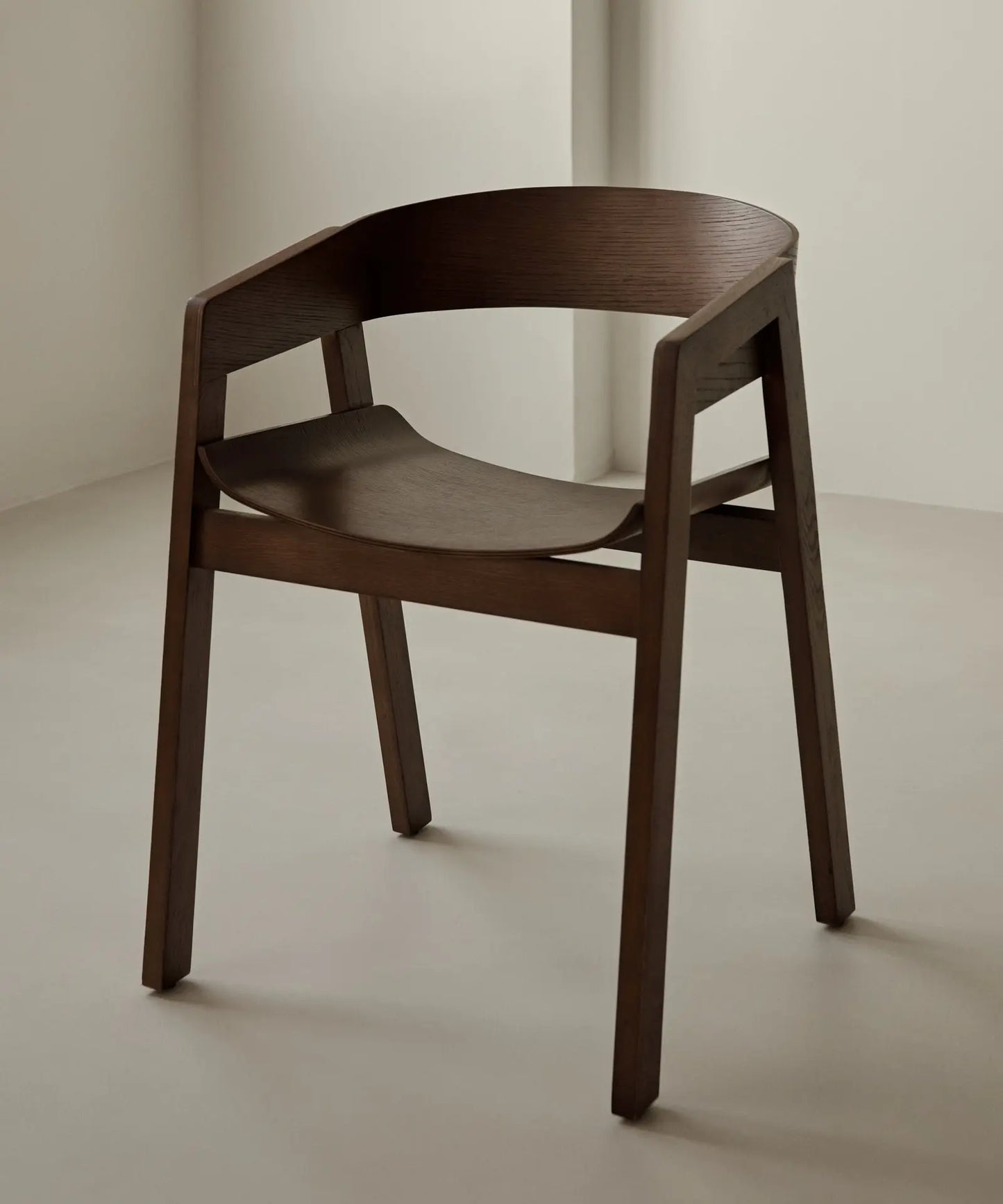 55510306423170 Silla de comedor en Madera con Reposabrazos Bella Sillas de madera Northdeco