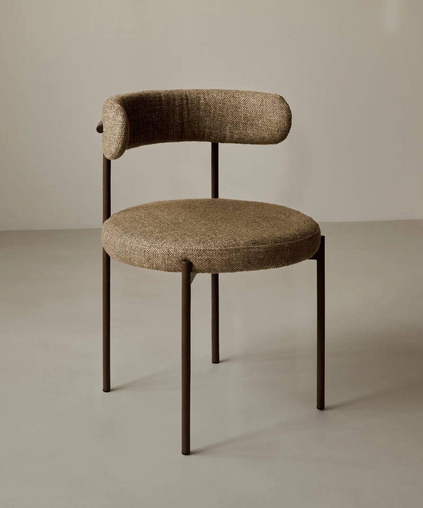 55629190201730 Silla de Comedor en Tela y Madera Alexia Sillas tapizadas Northdeco