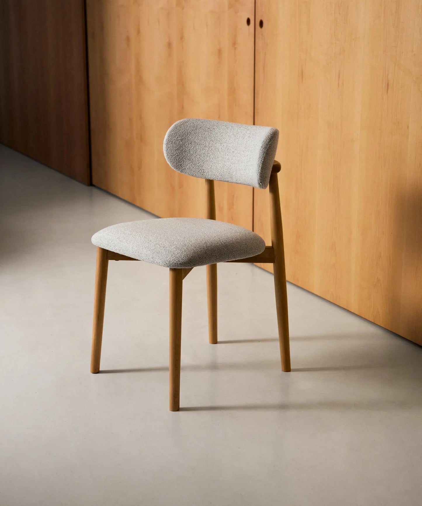 55966739988866 Silla de Comedor en Madera y Tapizada Dean Sillas Nórdicas Northdeco