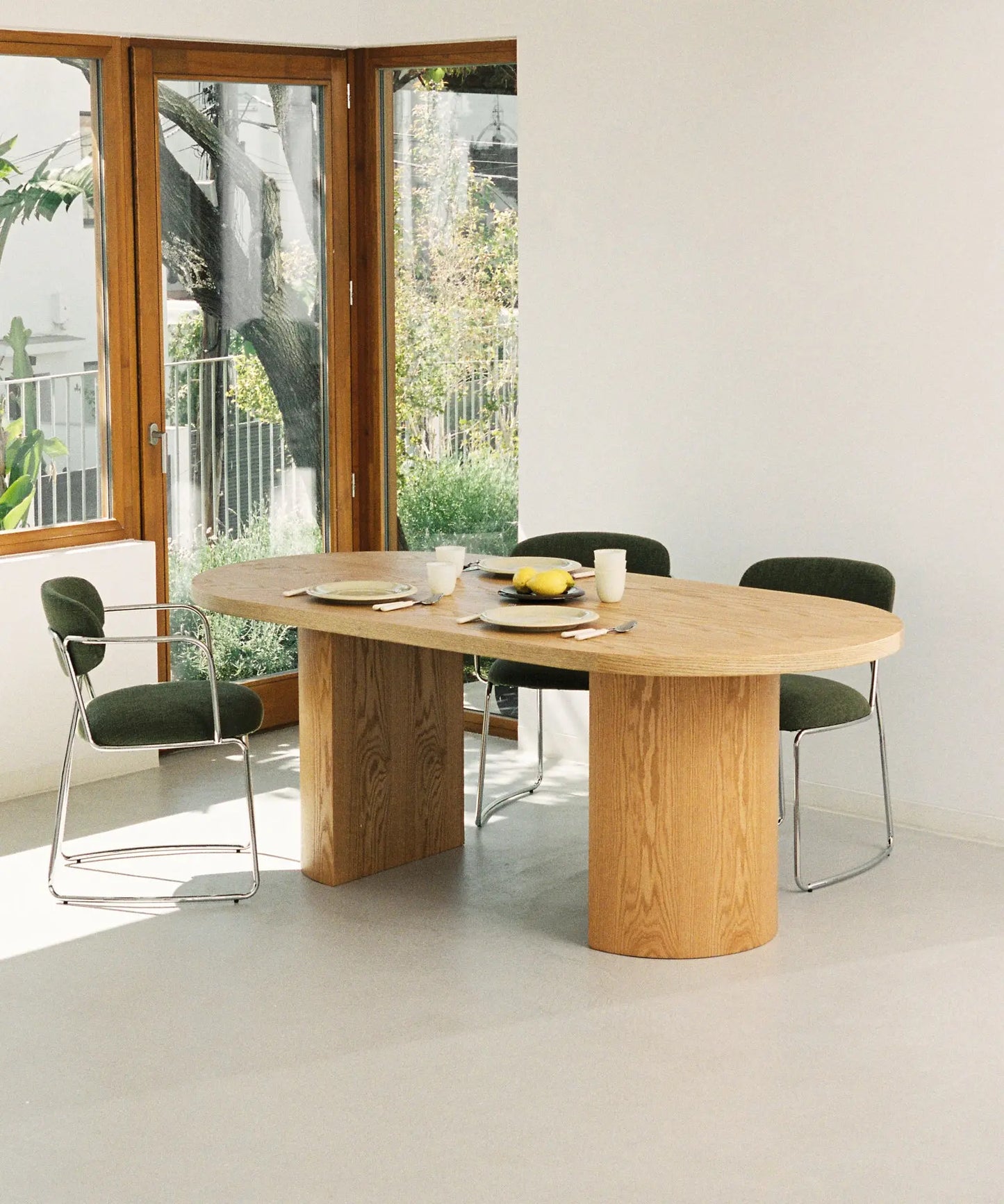 55061959147906 Mesa de Comedor Ovalada de Madera Lily (200 x 100 cm) Mesas de Madera Northdeco