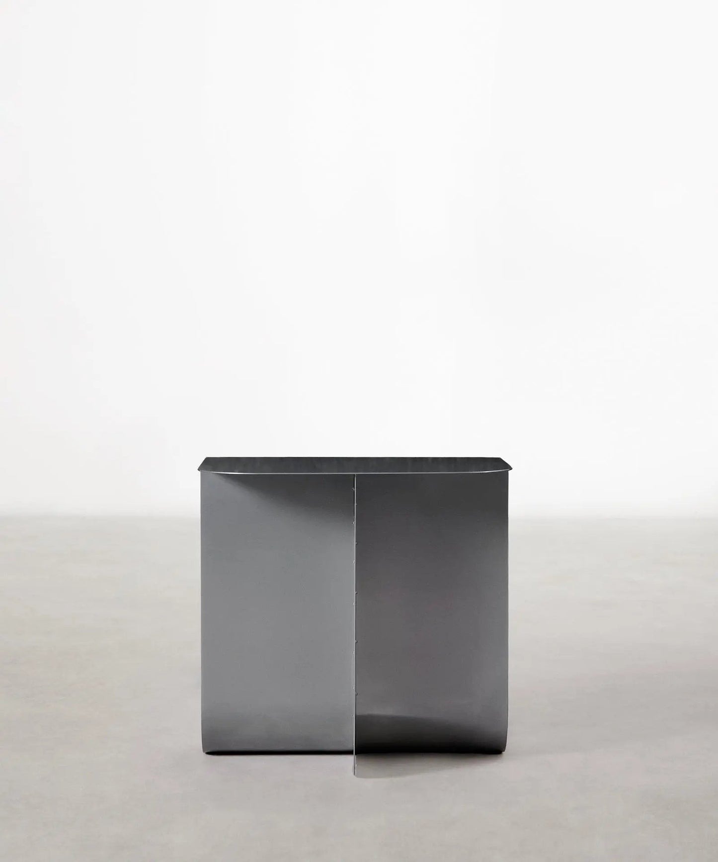 55526877561218 Mesita auxiliar de metal Dama (40x30x40 cm) Mesas Auxiliares Northdeco