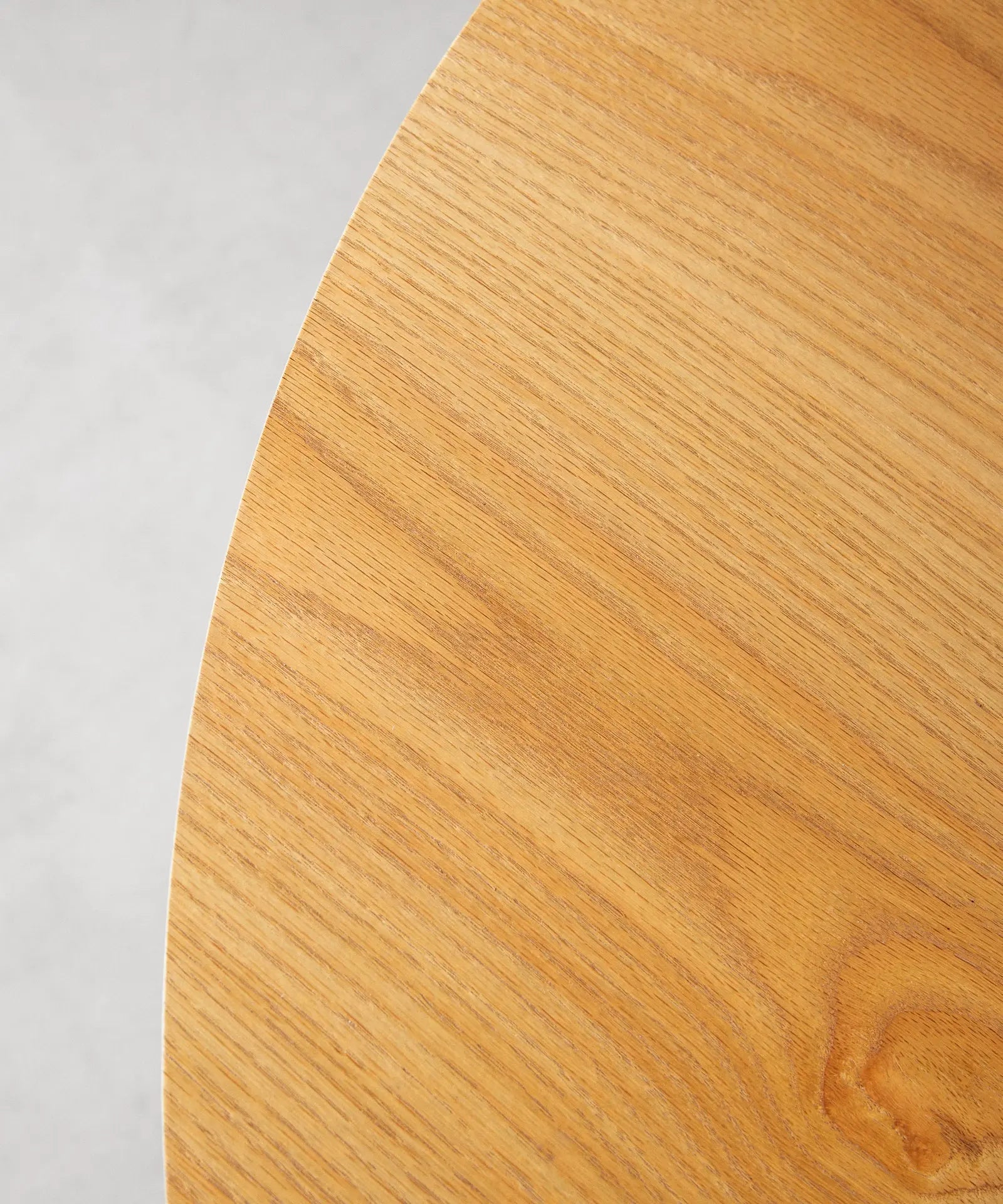 55587551052162 Mesa de Comedor Redonda en Madera Jolie (120 cm) Mesas de Madera Northdeco