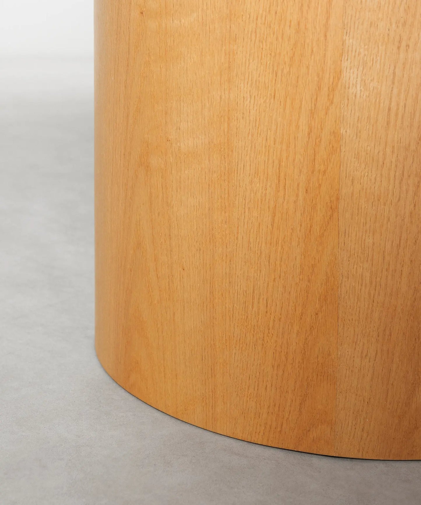 55587551052162 Mesa de Comedor Redonda en Madera Jolie (120 cm) Mesas de Madera Northdeco