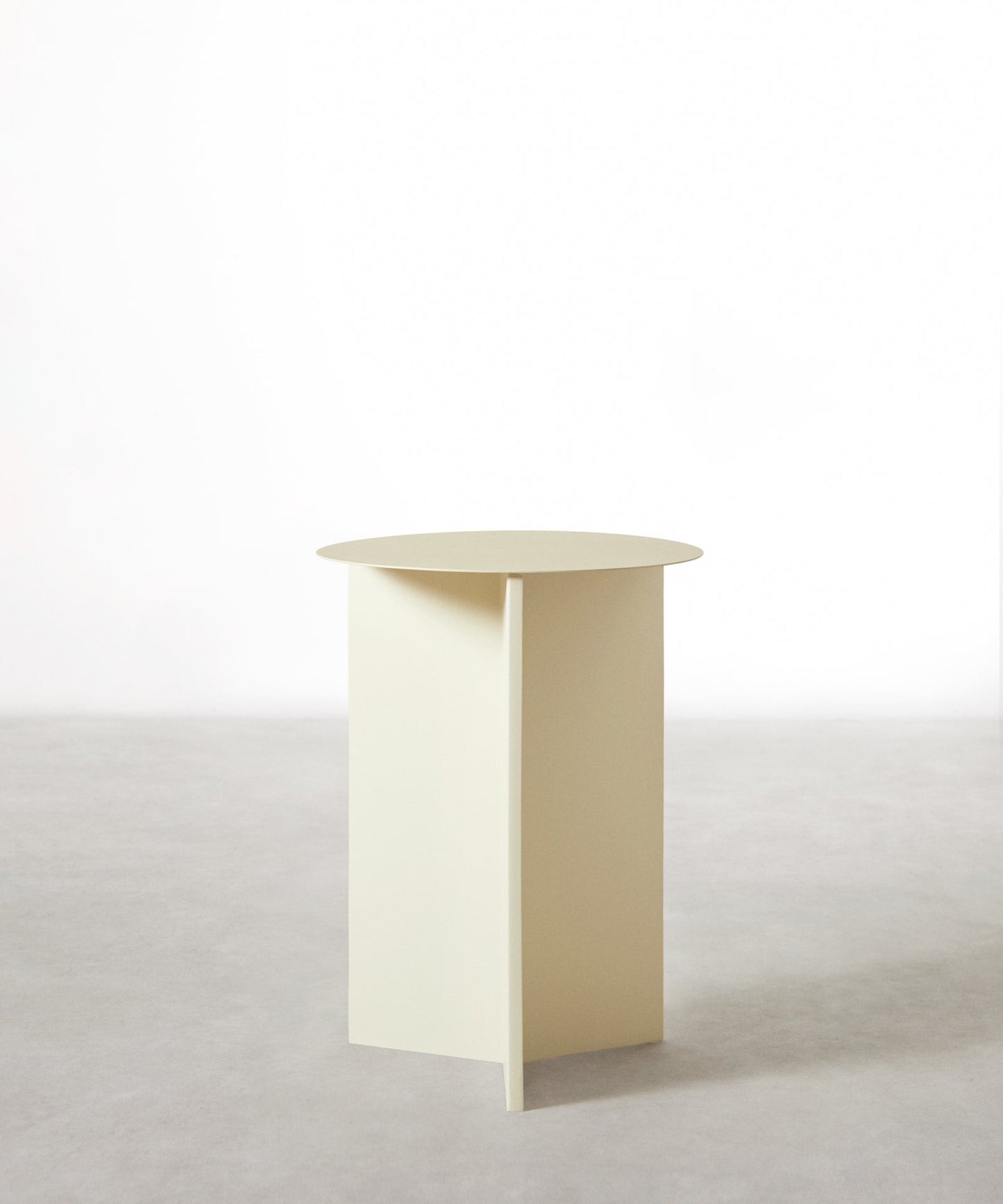 55689153741186 Mesita auxiliar de metal Aiden (47x35 cm) Mesas Auxiliares Northdeco