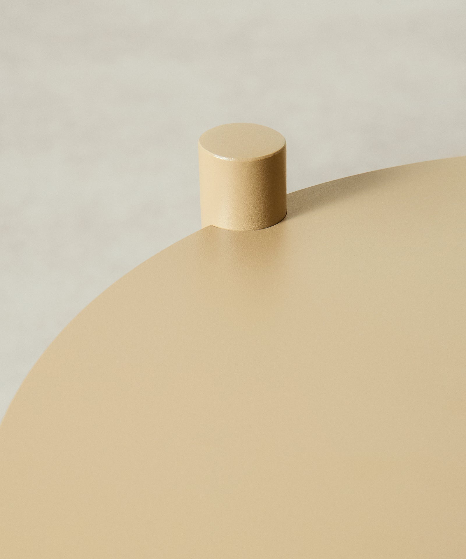 55689192538498 Mesa Auxiliar de Metal Simon Mesas Auxiliares Northdeco