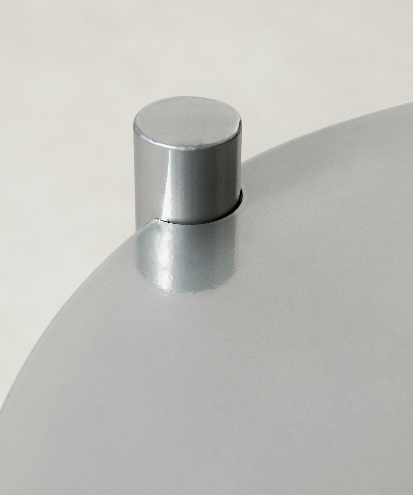 55689192604034 Mesa Auxiliar de Metal Simon Mesas Auxiliares Northdeco