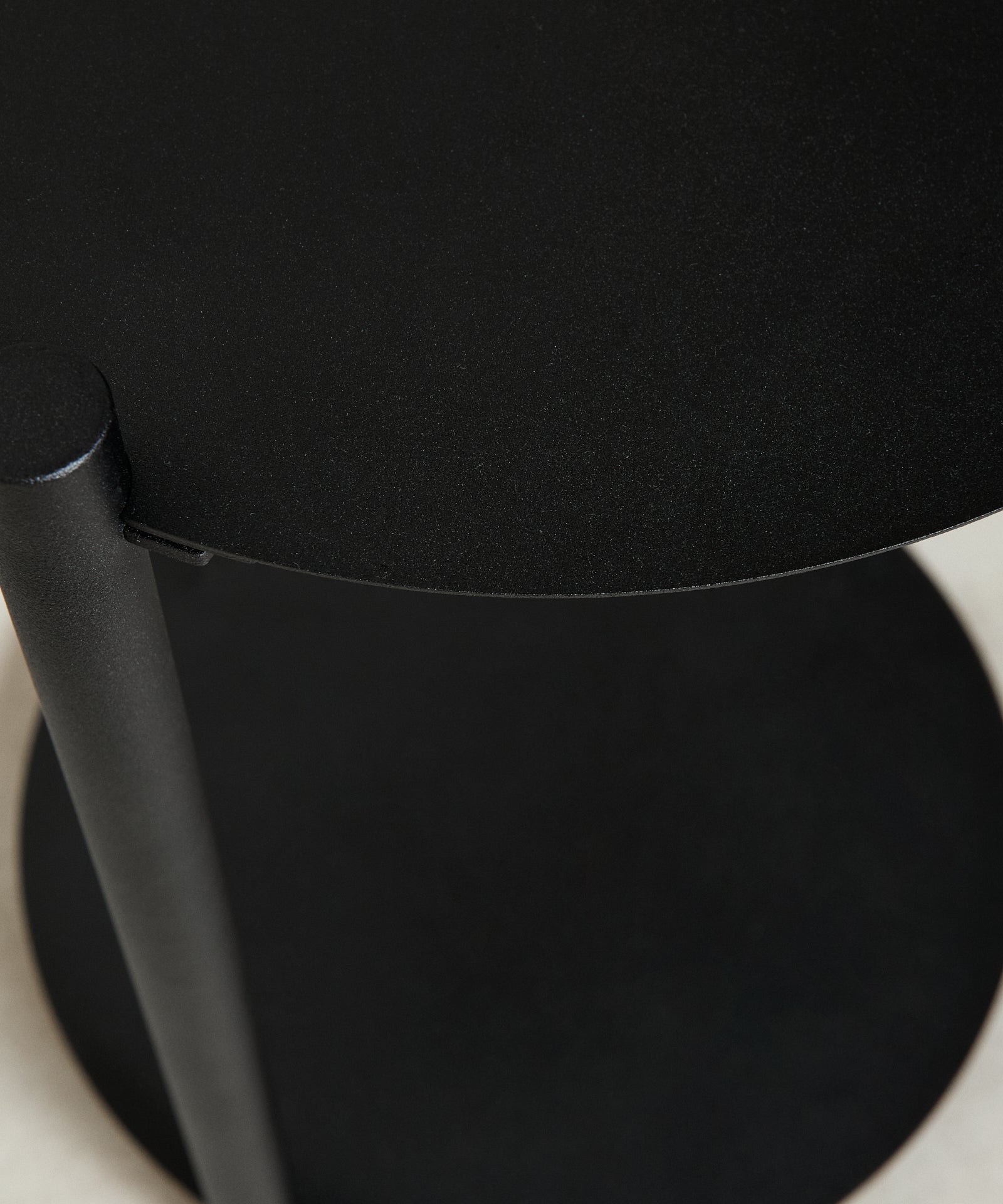 55689192472962 Mesa Auxiliar de Metal Simon Mesas Auxiliares Northdeco