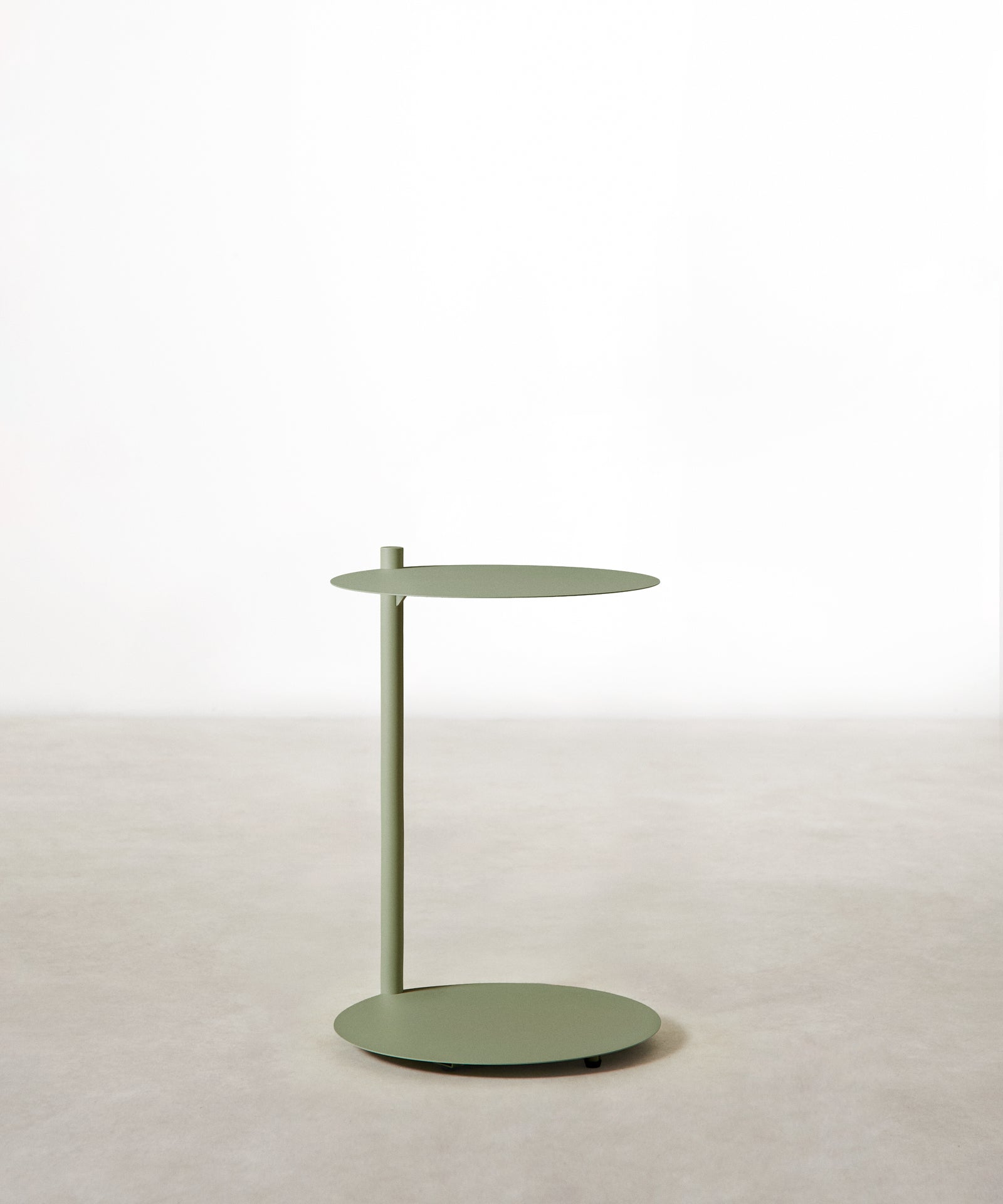 55689177203074 Mesa Auxiliar de Metal Simon Mesas Auxiliares Northdeco