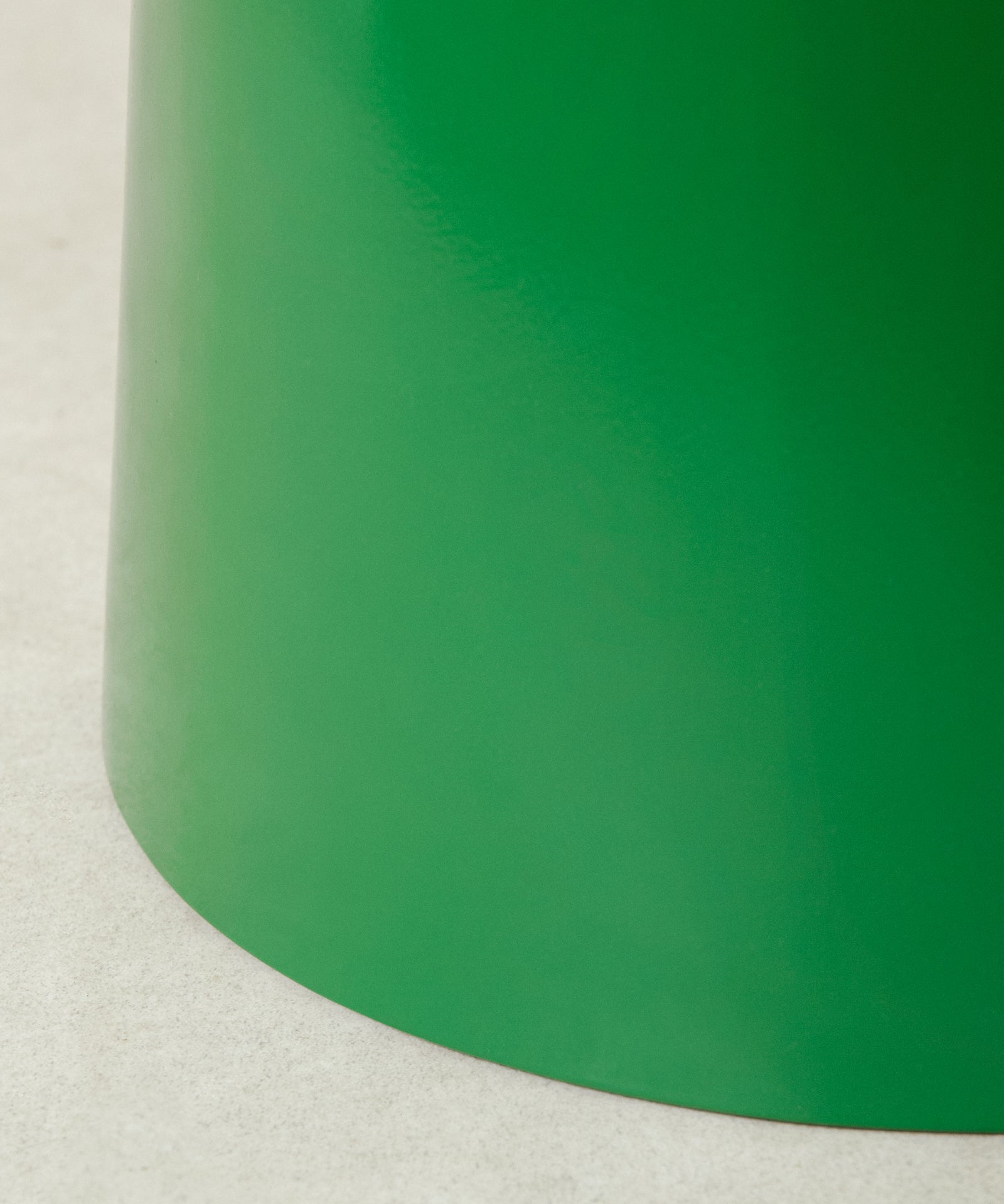 55689215312258 Mesa Auxiliar de Metal Mush (40x46 cm) Mesas Auxiliares Northdeco