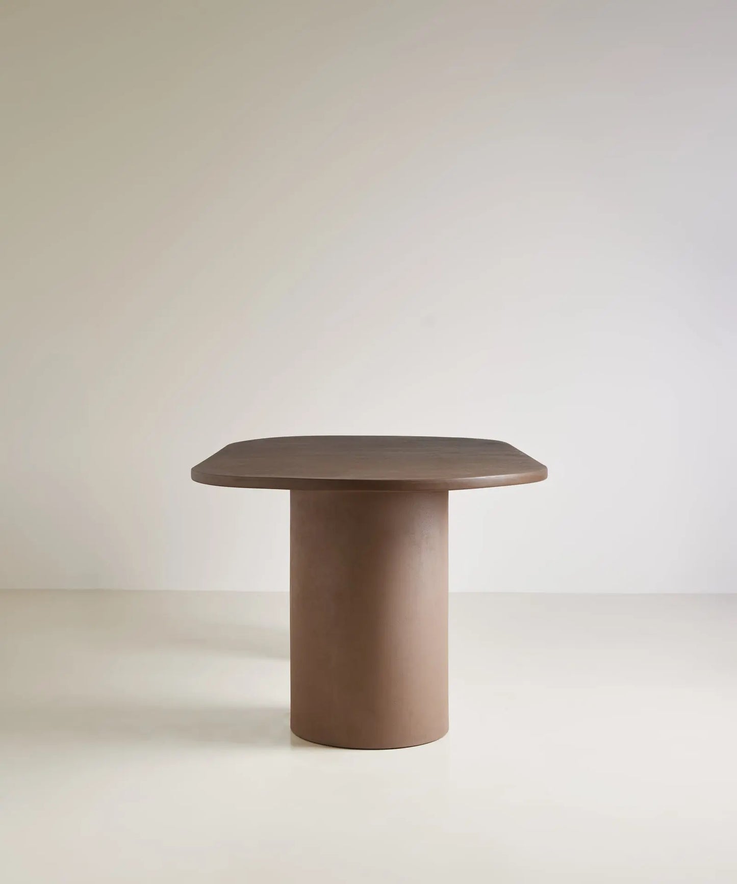 56710200197506 Mesa de Comedor Ovalada en Microcemento Juno Mesa de comedor Northdeco