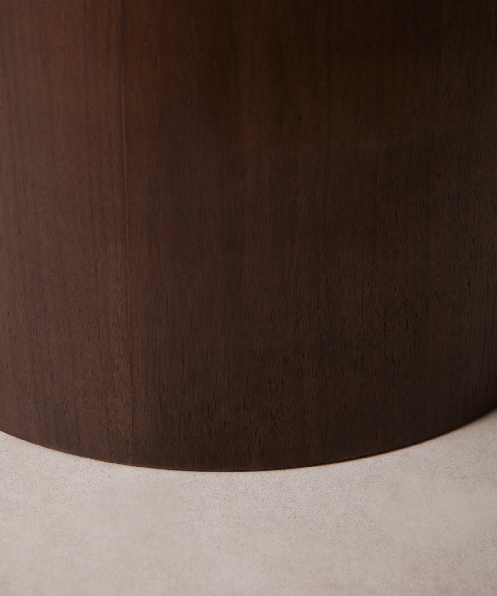 55587551019394 Mesa de Comedor Redonda en Madera Jolie (120 cm) Mesas de Madera Northdeco