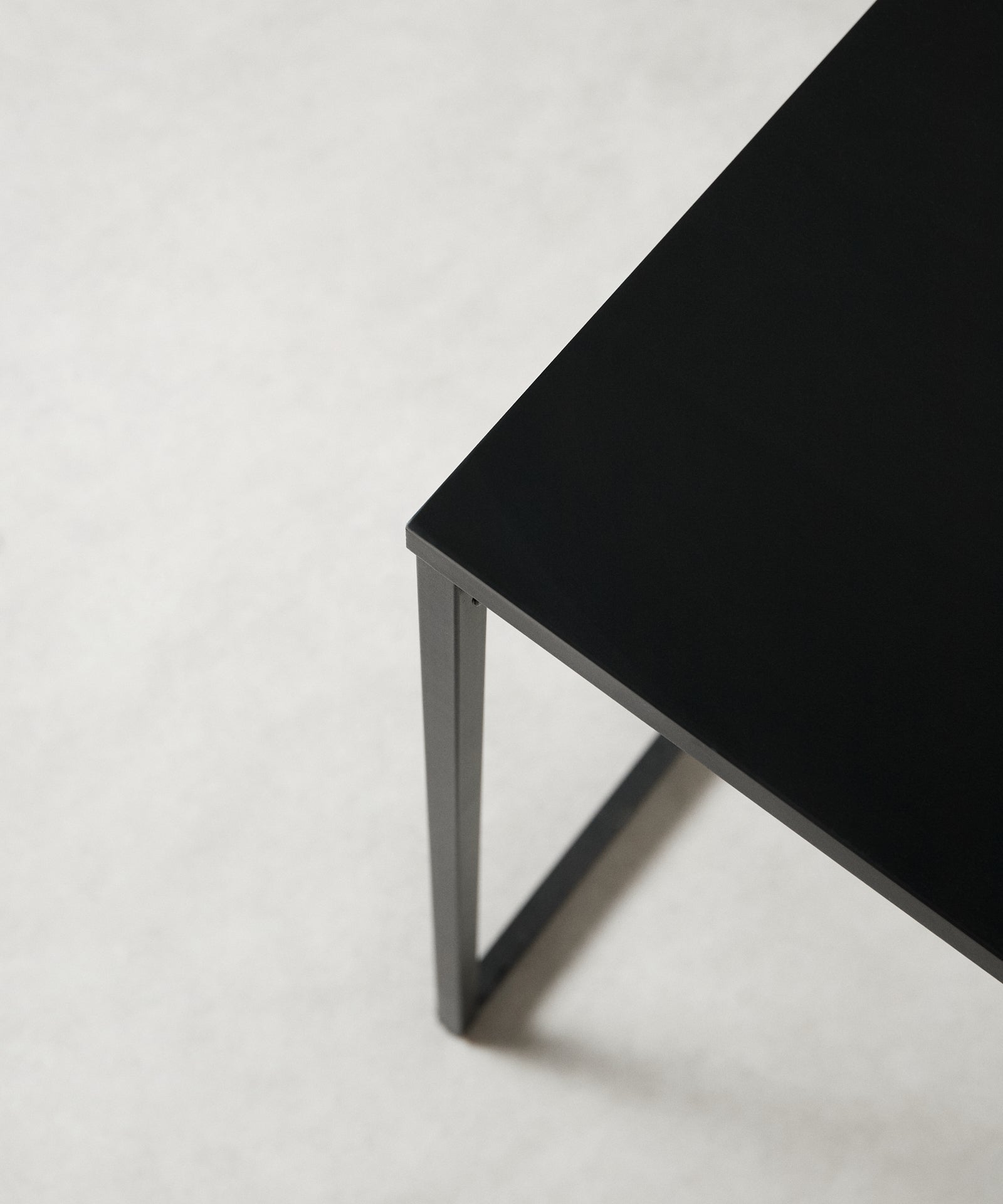 55822830895490 Mesa de Escritorio en Acero Laminado Varek Mesas Northdeco