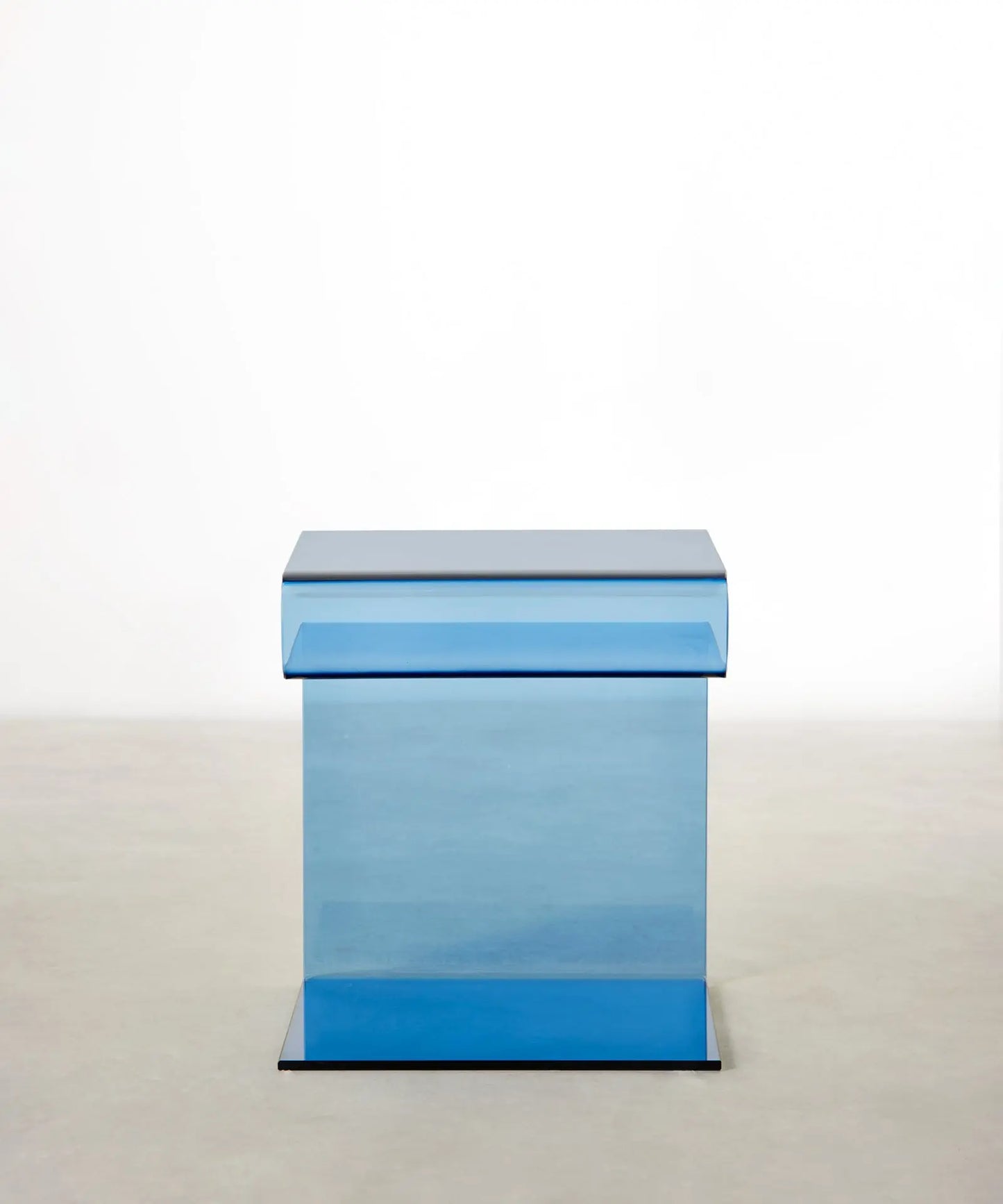 55608925127042 Mesa Auxiliar de Cristal Templado de Saura  Northdeco