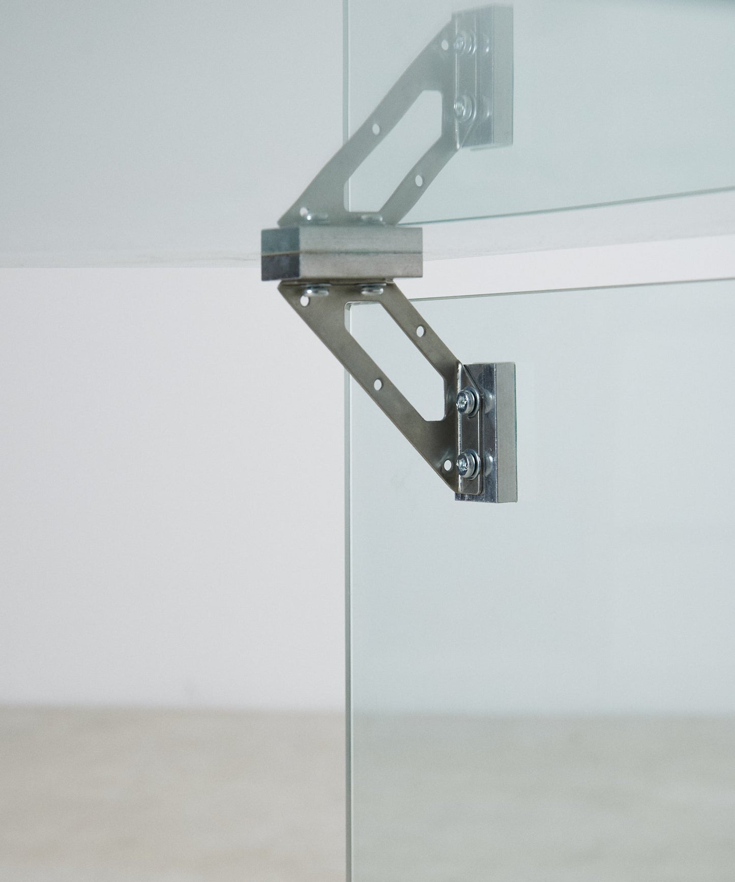 56346642252162 ND-1052 Suri Escritorio Consola Northdeco