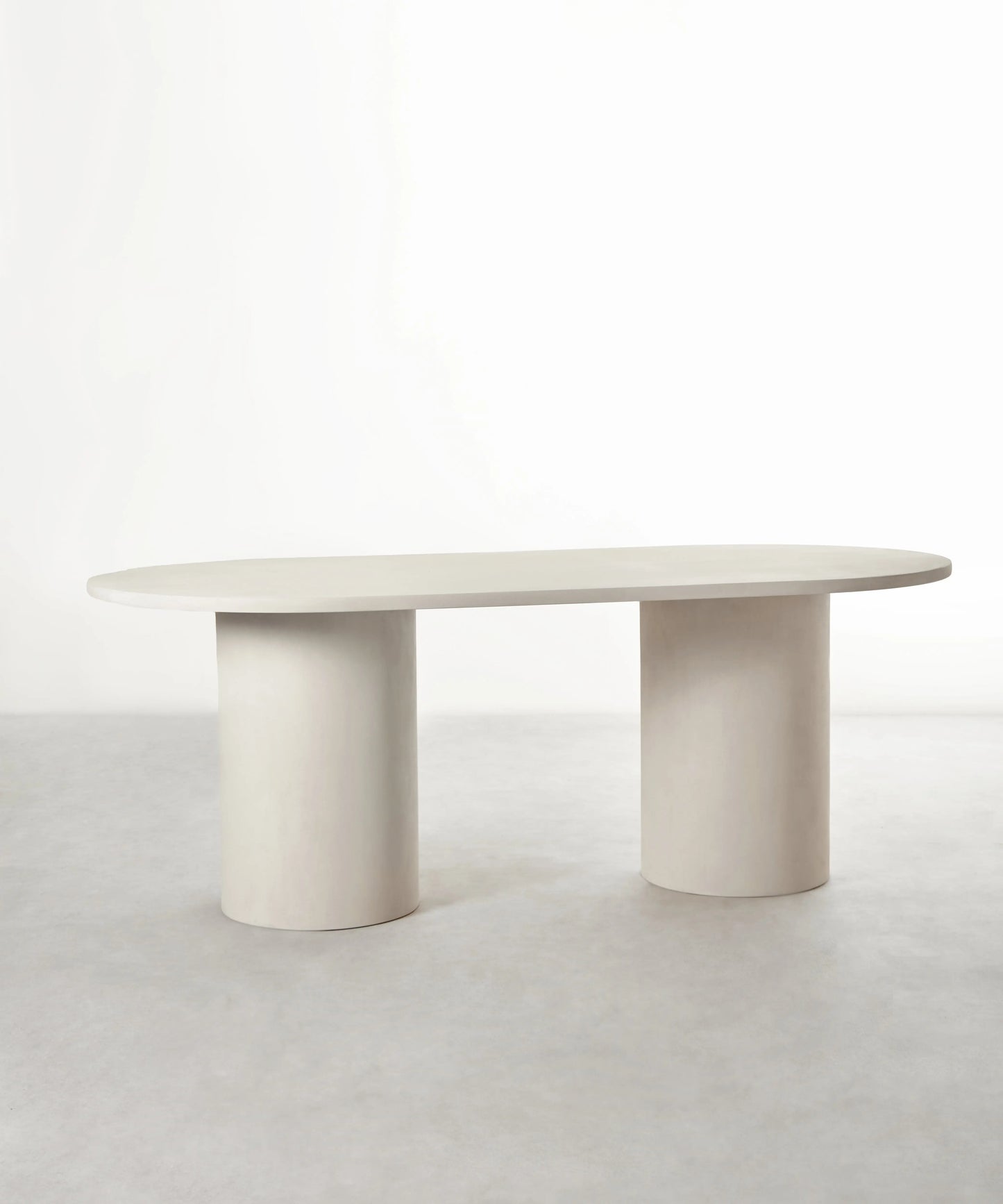 56087358013826 Mesa de Comedor Ovalada en Microcemento Juno Mesa de comedor Northdeco