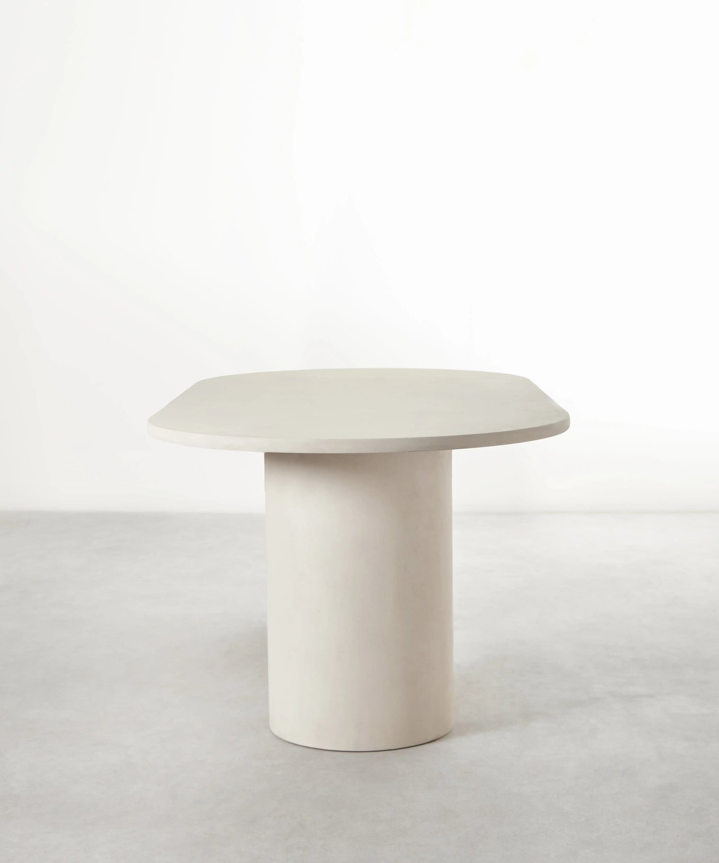 56087358013826 Mesa de Comedor Ovalada en Microcemento Juno Mesa de comedor Northdeco