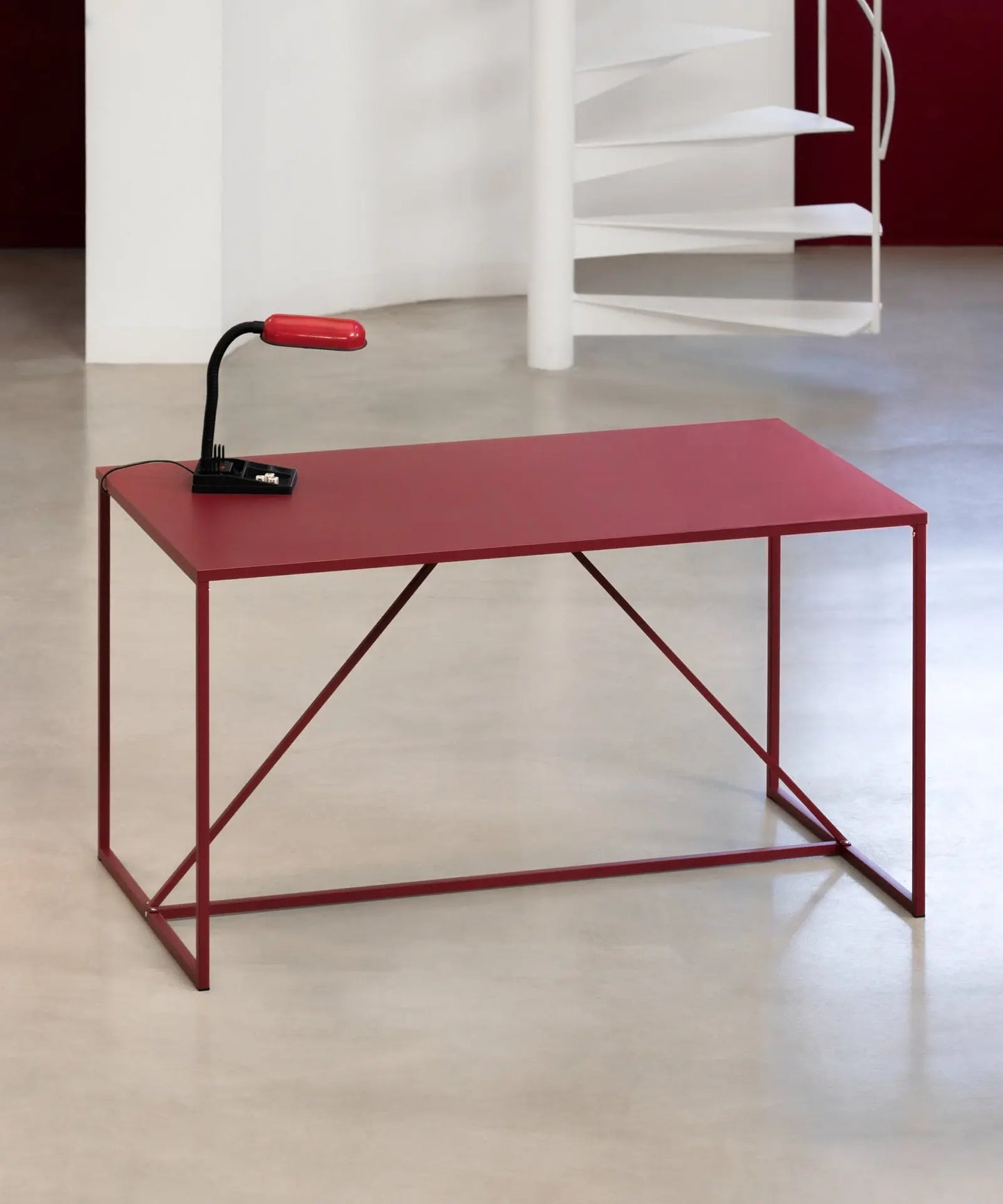 55822972912002 Mesa de Escritorio en Acero Laminado Varek Mesas Northdeco