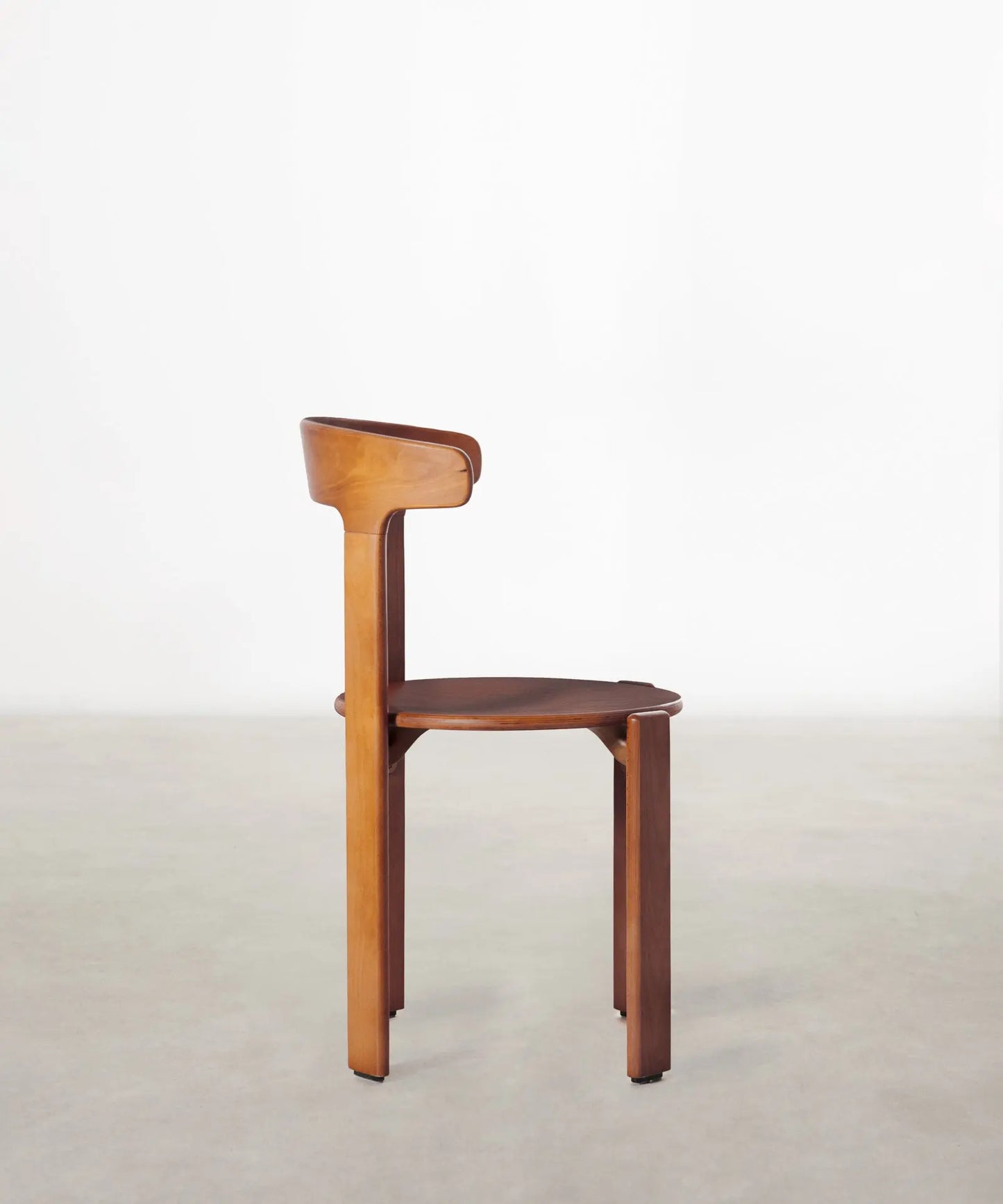 56200707604866 Silla de Comedor en Madera Alara Sillas de Madera Northdeco