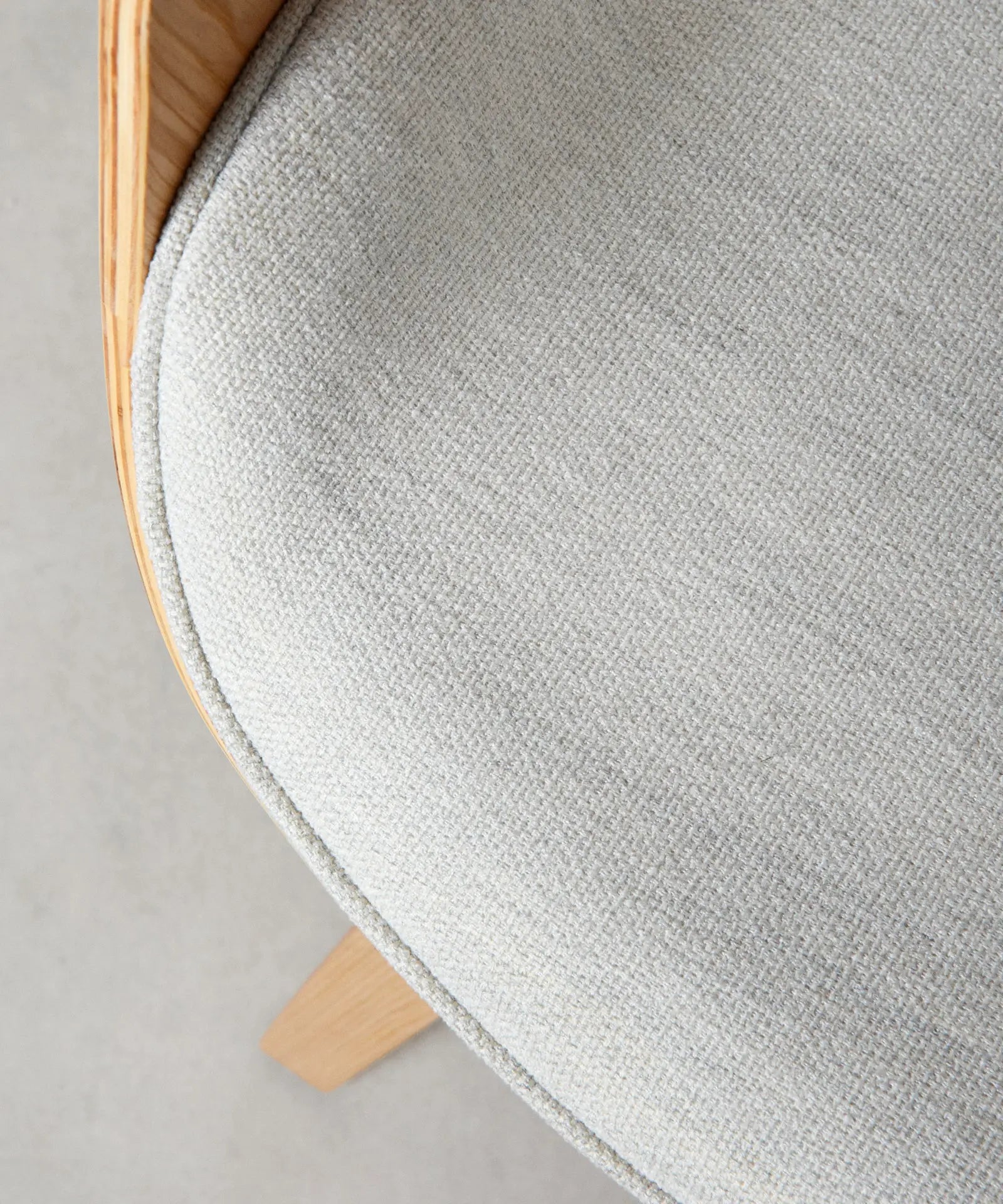 55740405481858 Silla de Comedor en Madera y Polipiel Binsa Sillas de Madera Northdeco