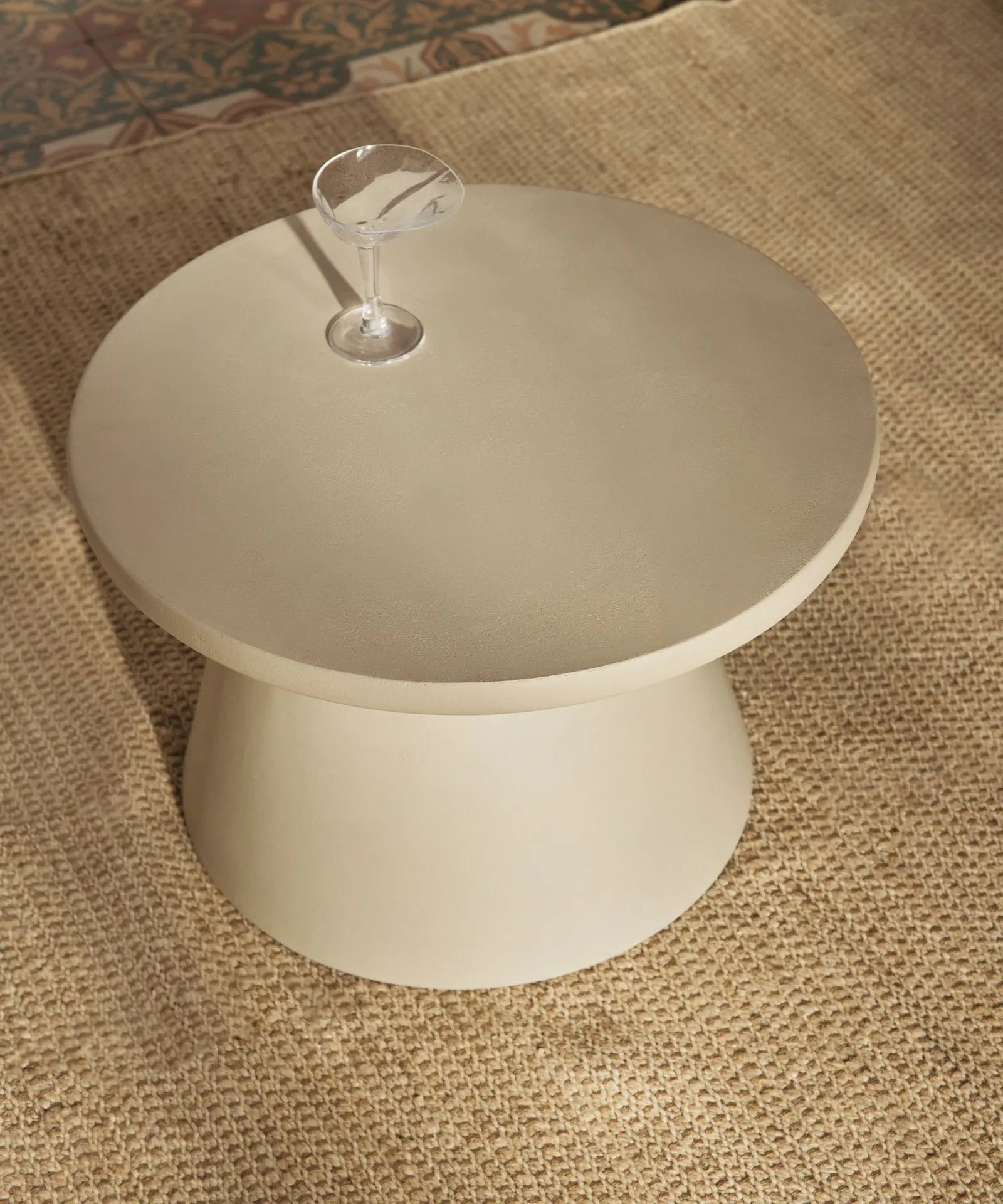 55284398293378 Mesa de Centro Redonda en Microcemento Hera (60 cm) Mesas de Centro Northdeco