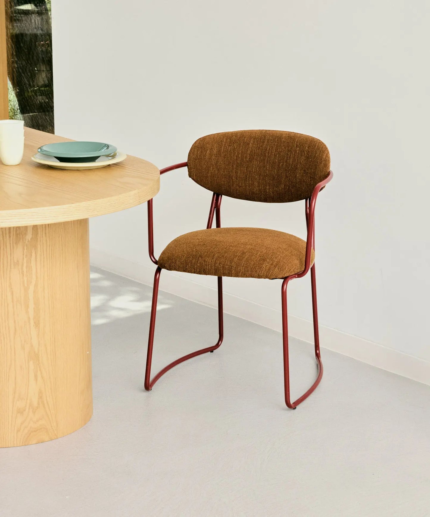 56625826562434 Silla de Comedor de Tela y Metal con Reposabrazos Moritz Arms Sillas tapizadas Northdeco