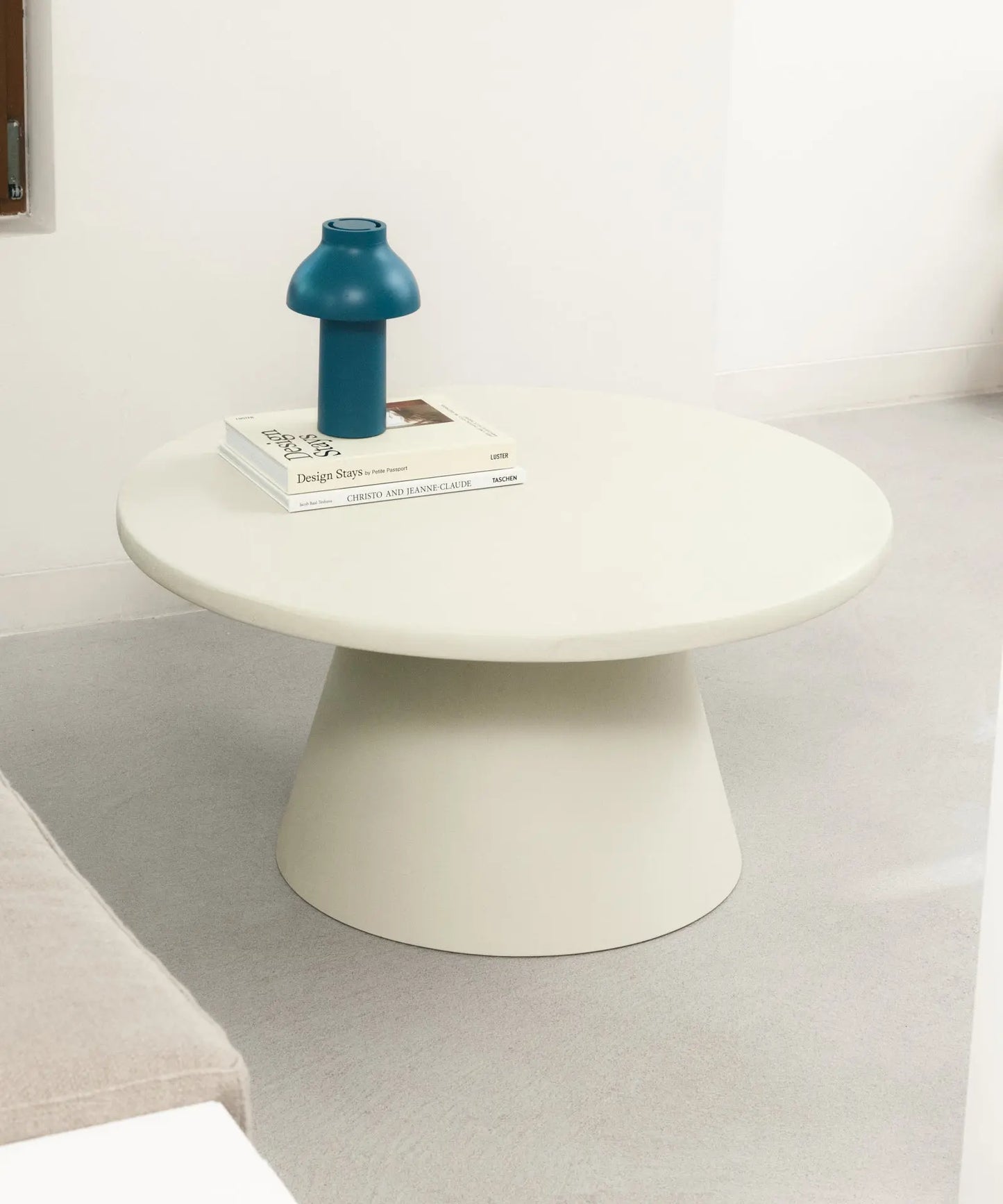 55284398293378 Mesa de Centro Redonda en Microcemento Hera (80 cm) Mesas de Centro Northdeco
