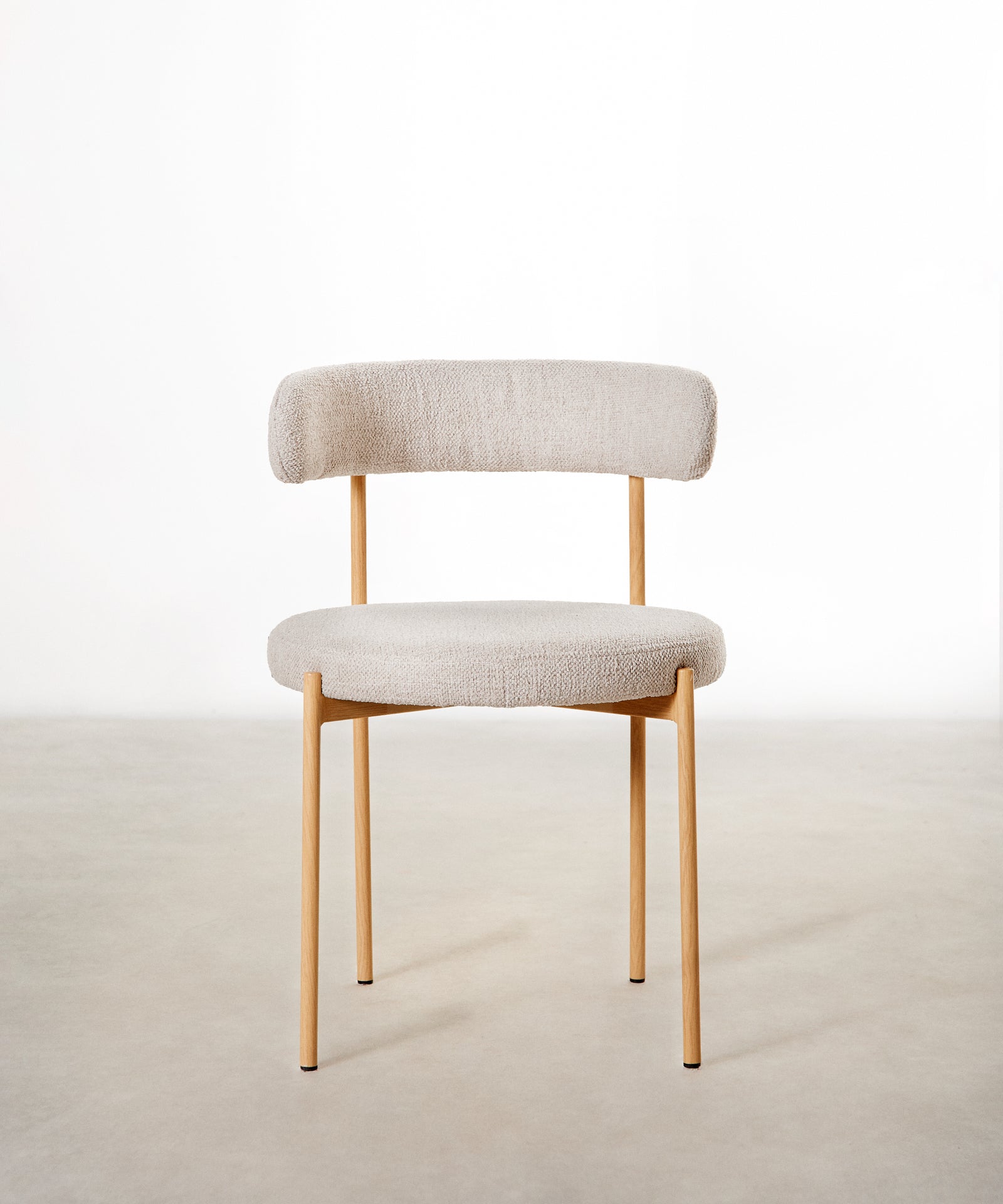 55629190234498 Silla de Comedor en Tela y Metal Alexia - EDICIÓN MADERA Sillas tapizadas Northdeco