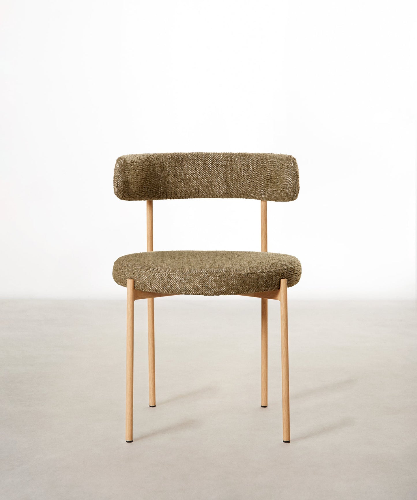 55629190267266 Silla de Comedor en Tela y Metal Alexia - EDICIÓN MADERA Sillas tapizadas Northdeco