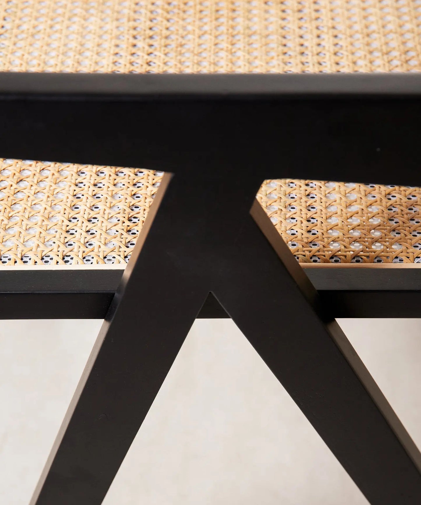 46640546087249 Silla de Comedor en Madera y Ratán con Reposabrazos Chiara Arms Sillas de Madera Northdeco