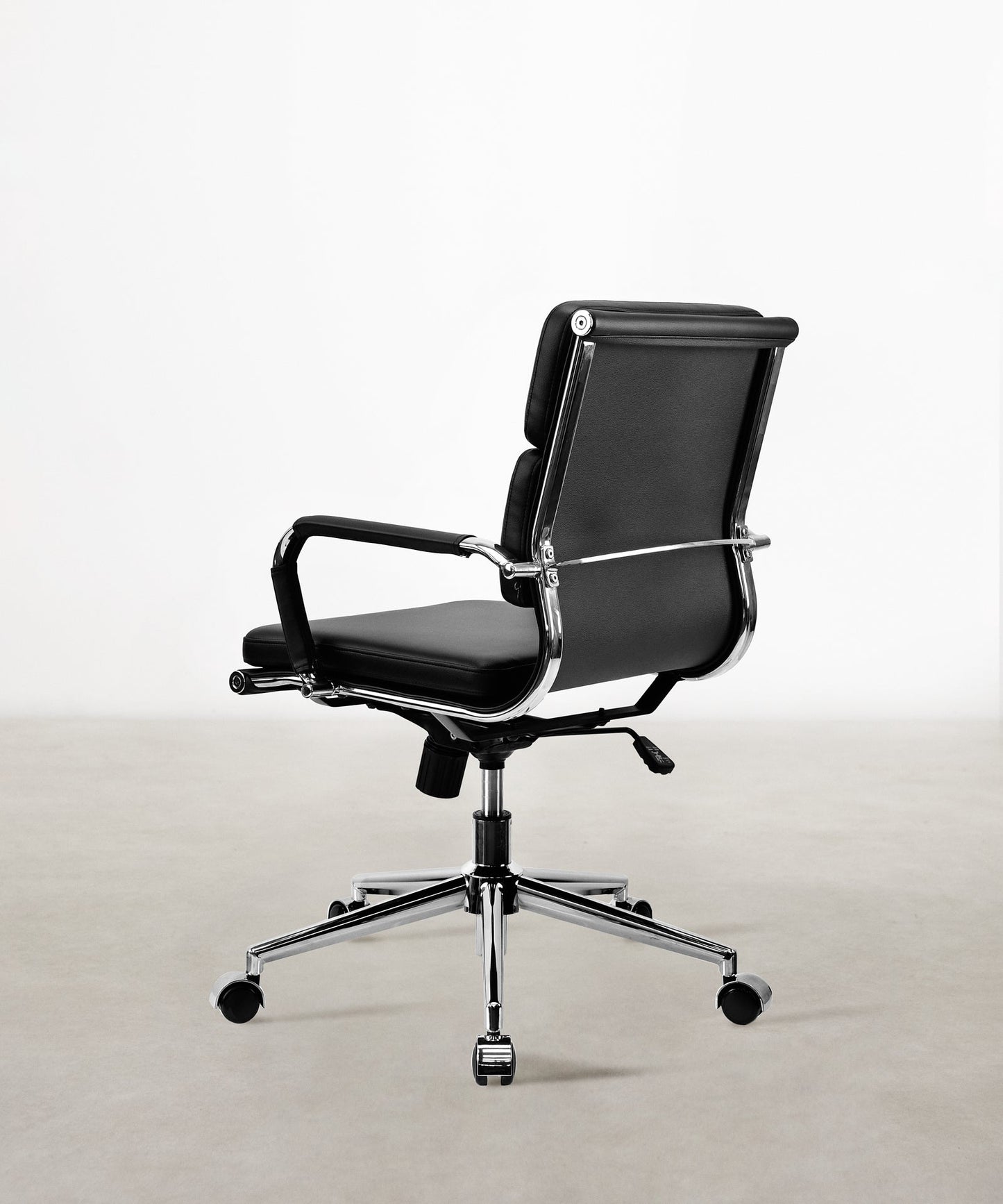 42310566740147 Silla de Oficina en Polipiel Low Base Jackson Sillas de Oficina Northdeco