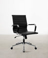 Silla de Oficina en Piel Italiana Low Back Larsen Sillas de Oficina Northdeco Negro