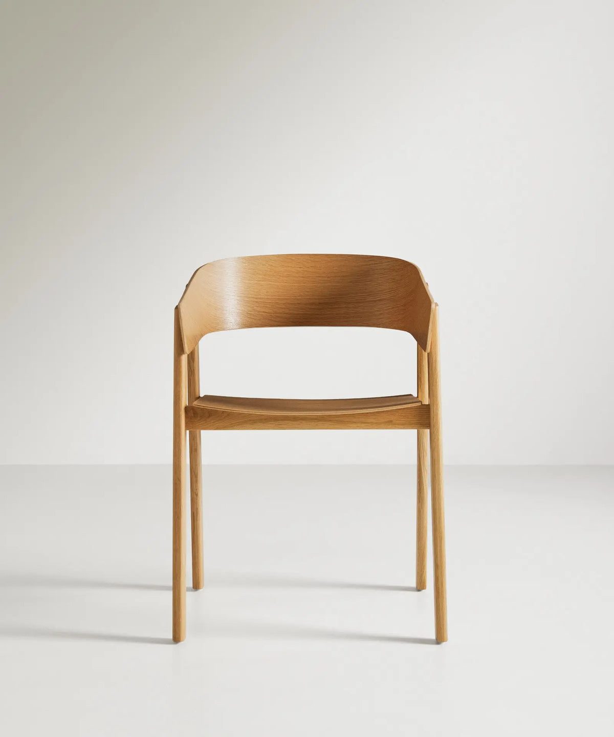 48427314118993 Silla de comedor en Madera con Reposabrazos Isabella Sillas de Madera Northdeco