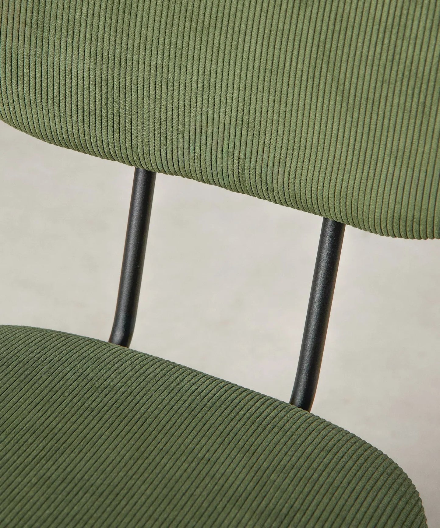 55795443761538 Silla de Comedor en Tela y Metal Jimena Sillas tapizadas Northdeco