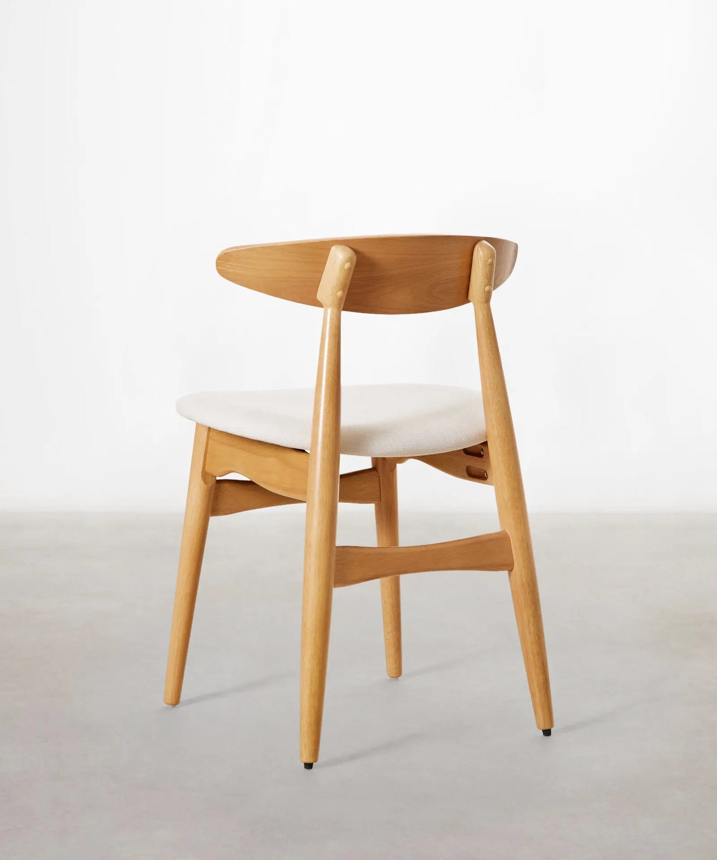 48289695760721 Silla de Comedor en Madera Acolchada Kyoto Sillas de Madera Northdeco