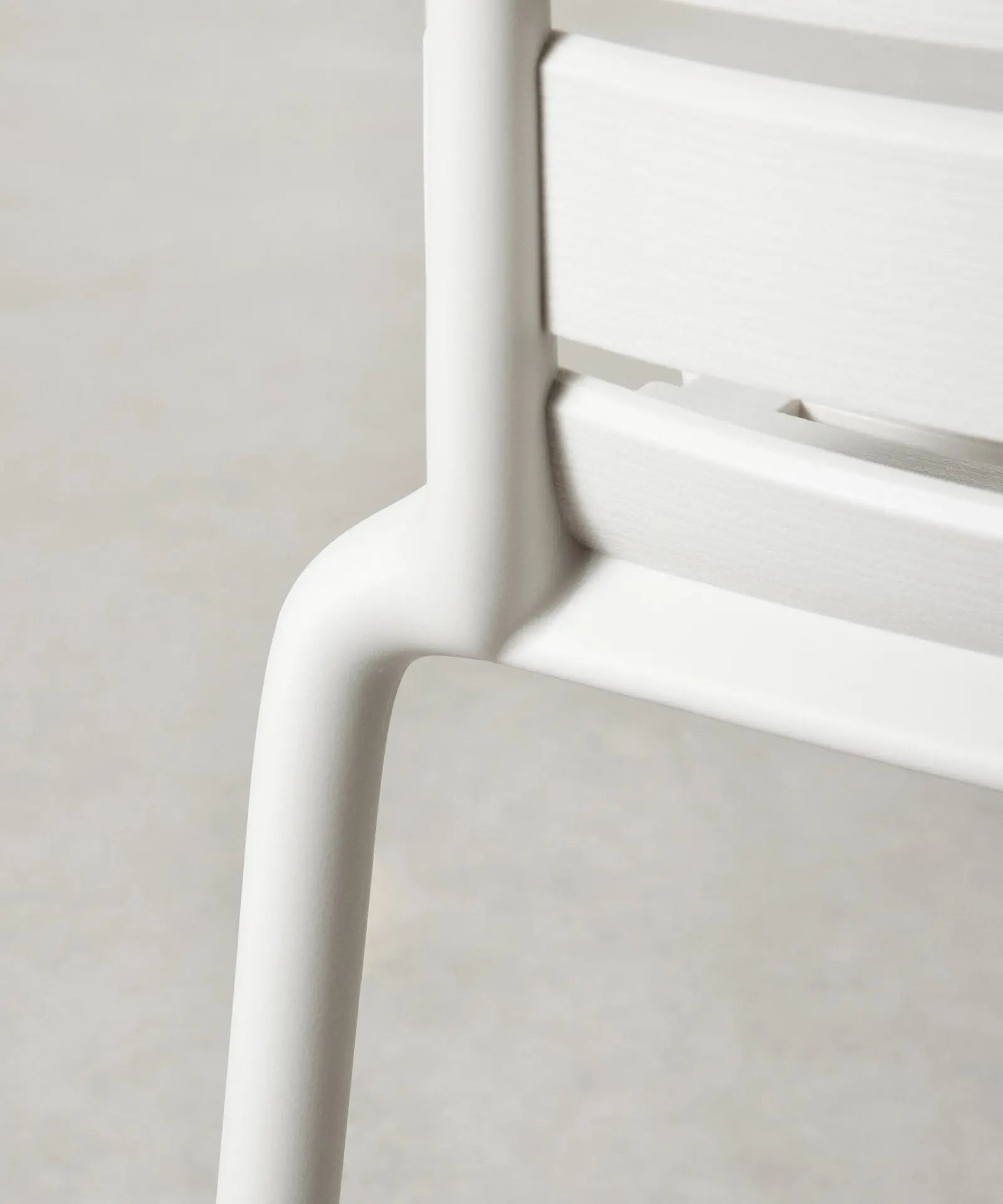 55784486601090 Silla de Polipropileno Molet Sillas de Plástico Northdeco