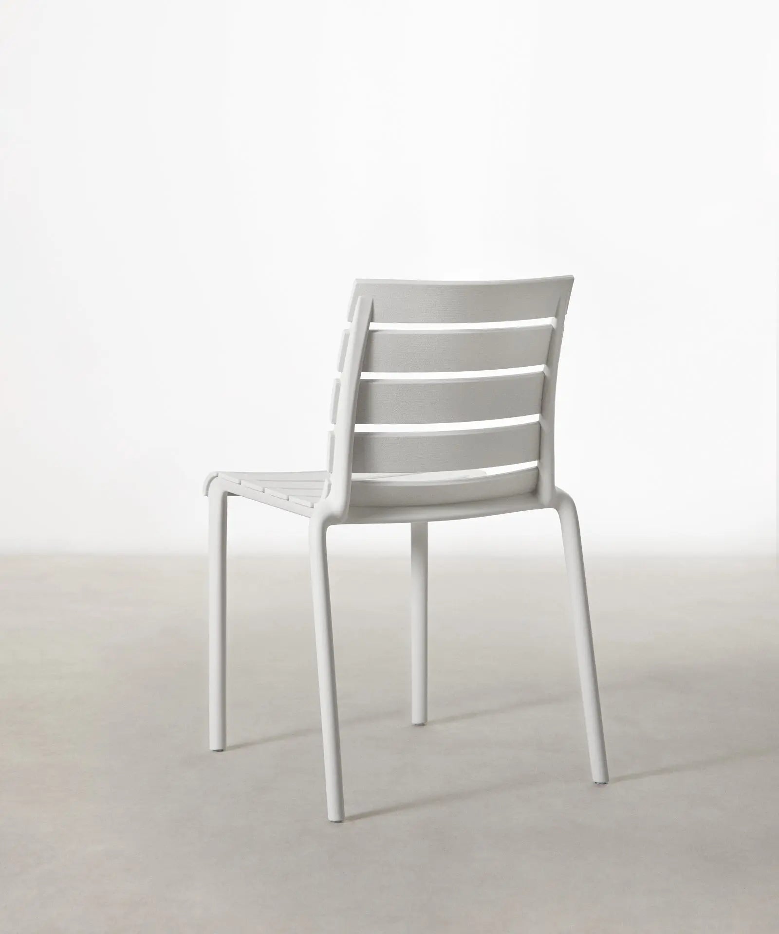 55784486601090 Silla de Polipropileno Molet Sillas de Plástico Northdeco