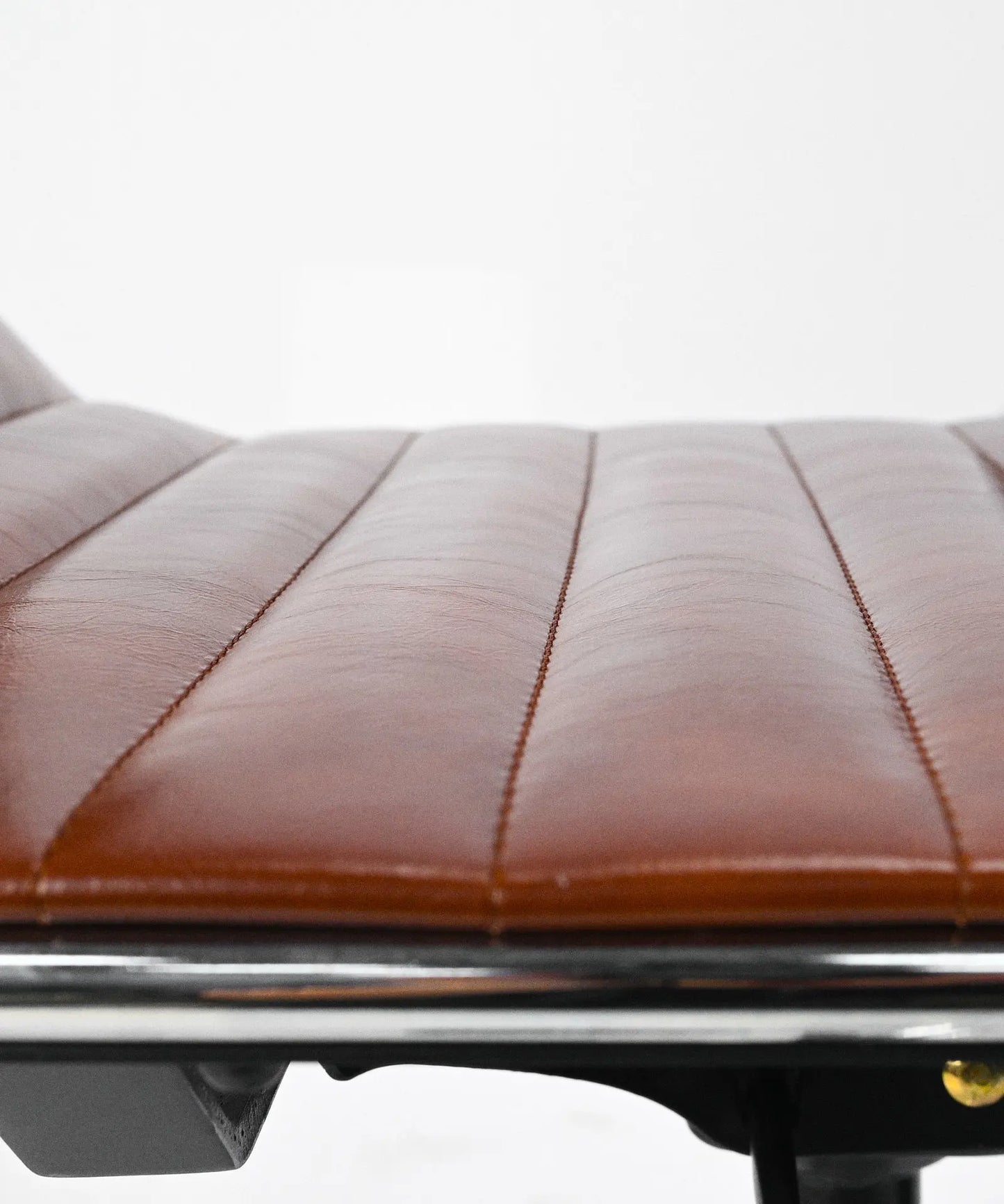 54860233834882 Silla de Oficina en Polipiel Low Back Larsen Sillas de Oficina Northdeco