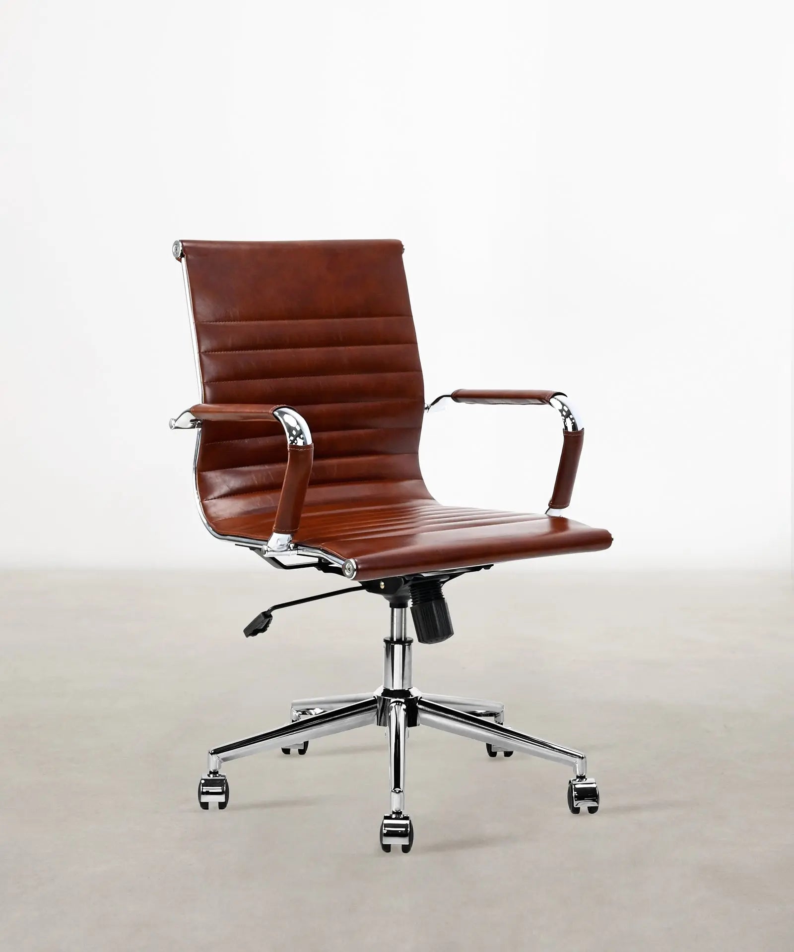 Larsen チェア #2 Silla de Escritorio Baja | Silla Larsen LB | Northdeco