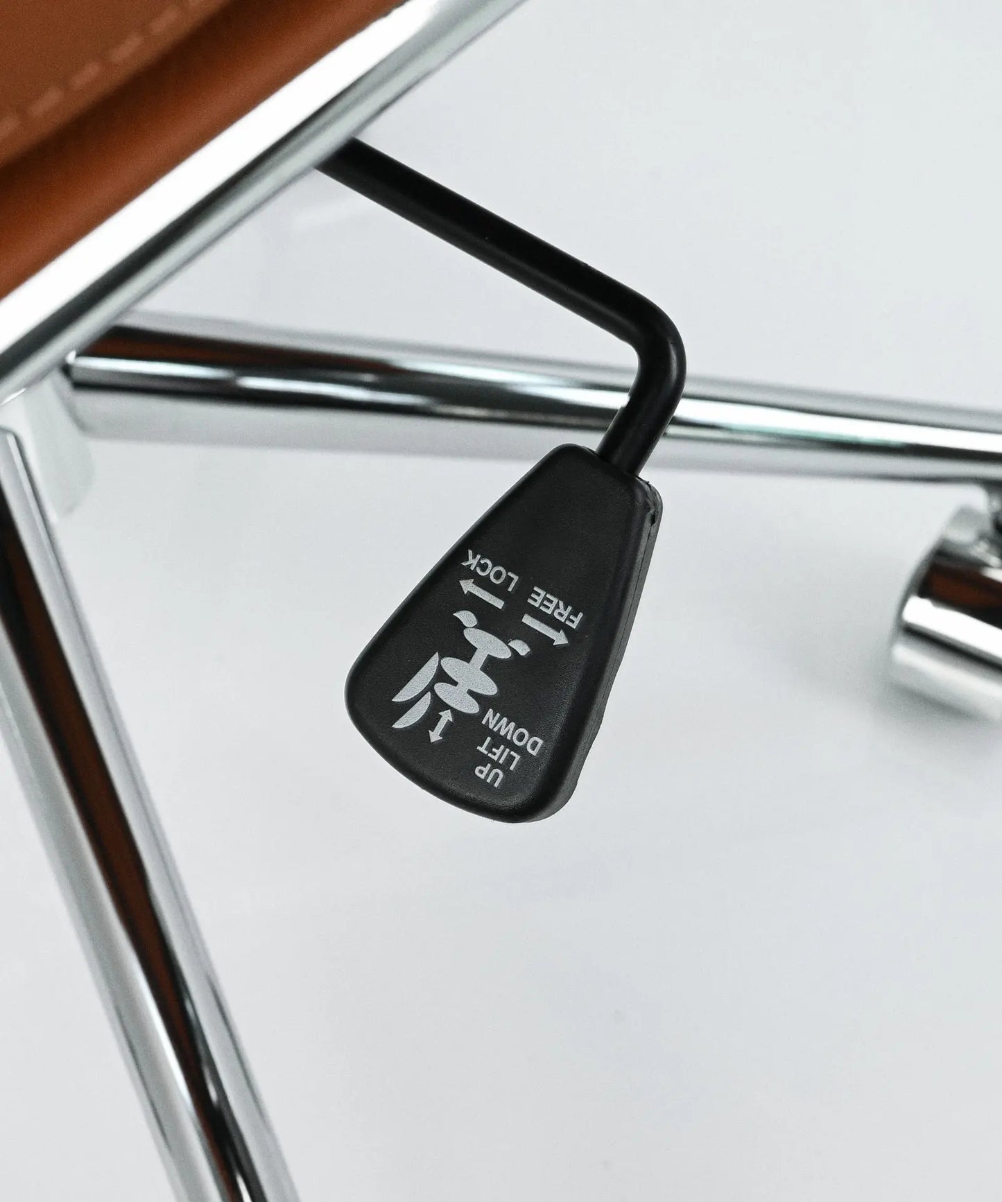 56512251494786 Silla de Oficina en Polipiel Low Back Jackson Sillas de Oficina Northdeco