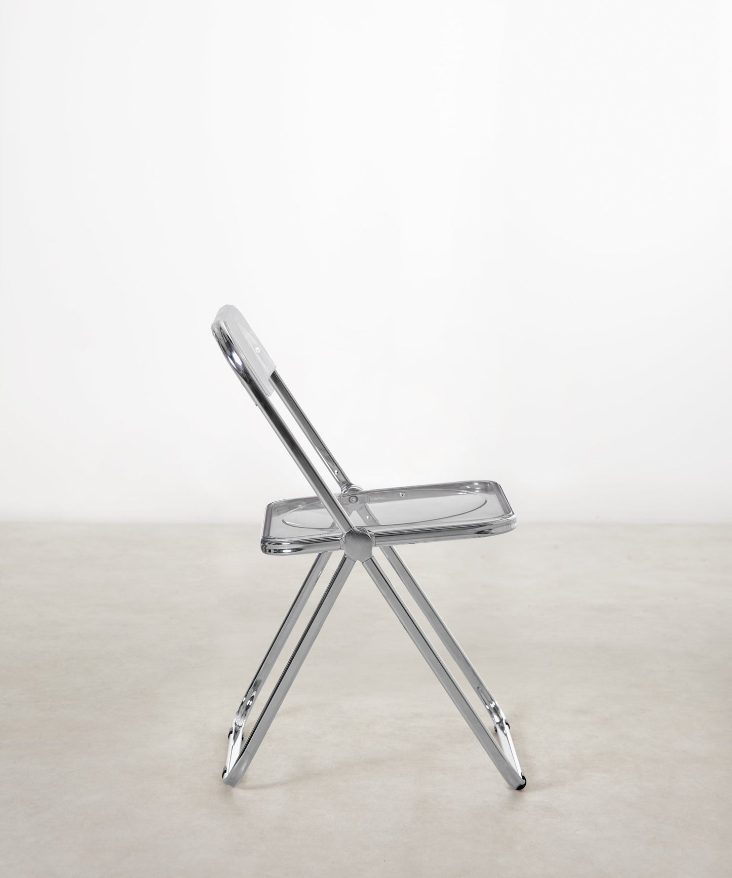 55414232056194 Silla plegable en hierro Enid Sillas de Plástico Northdeco