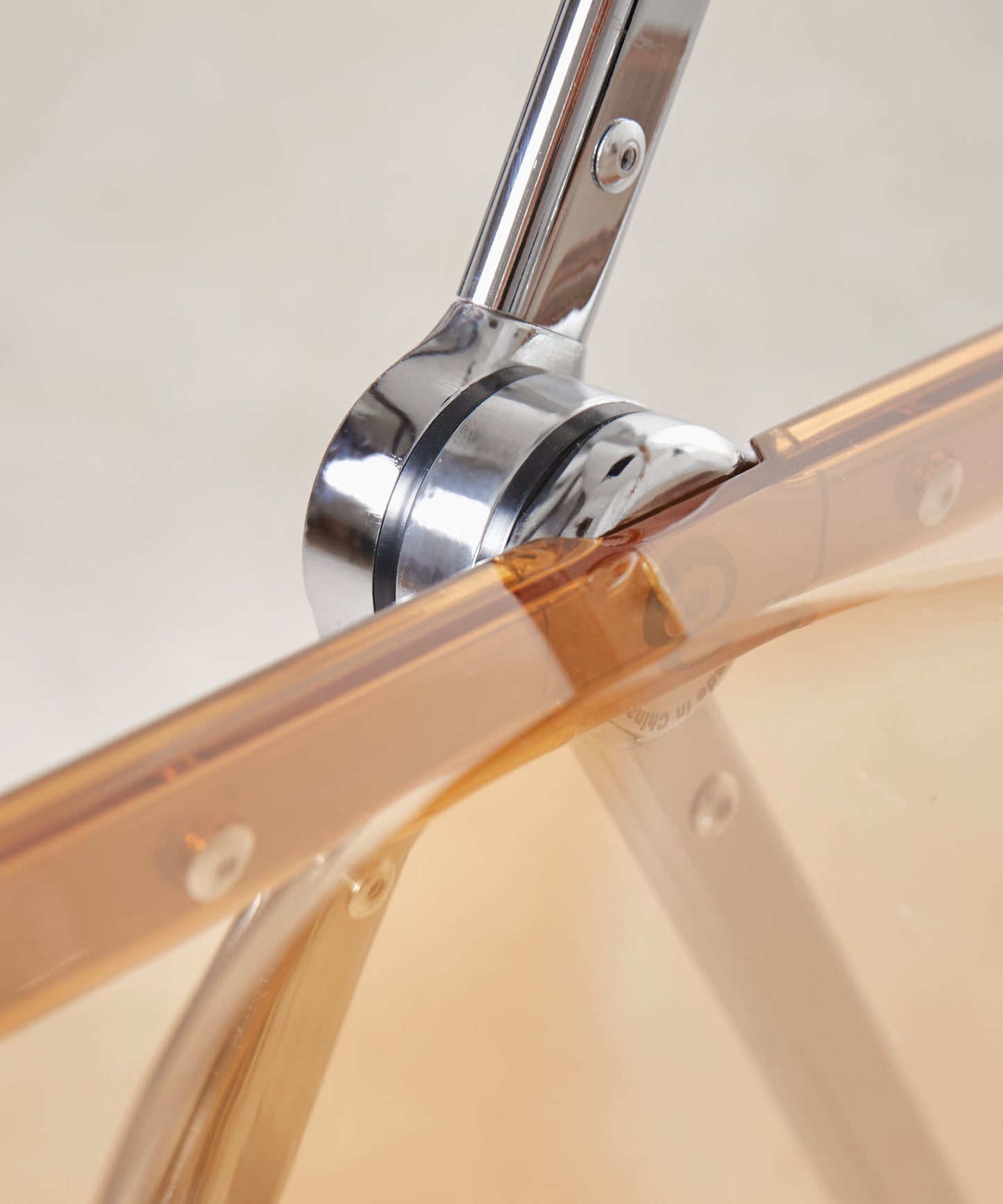 55414239494530 Silla plegable en hierro Enid Sillas de Plástico Northdeco