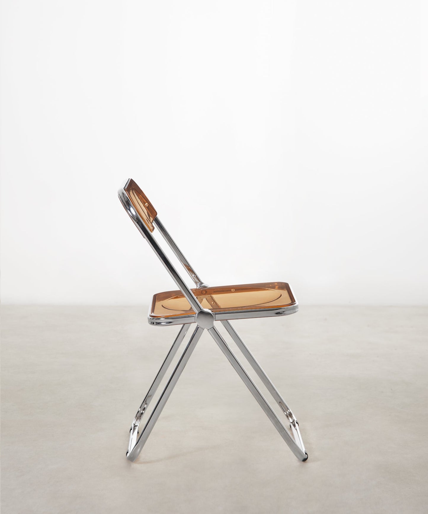 55414239494530 Silla plegable en hierro Enid Sillas de Plástico Northdeco