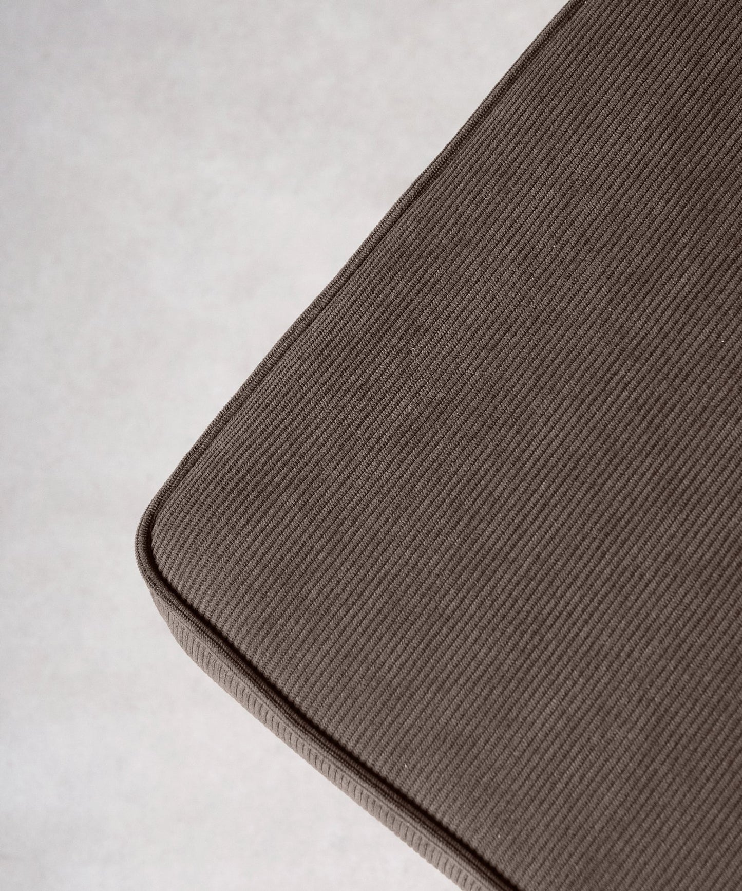 56626077270402 Silla de Comedor Tela de Pana y Metal Anela Sillas tapizadas Northdeco