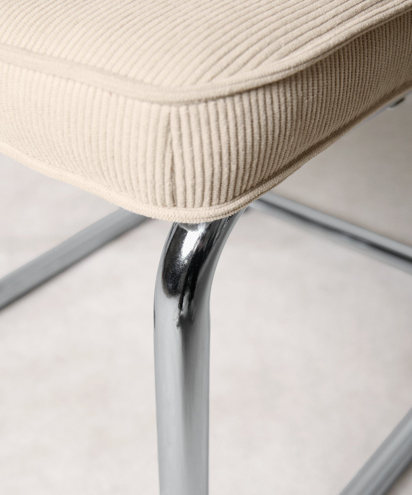 56626077335938 Silla de Comedor Tela de Pana y Metal Anela Sillas tapizadas Northdeco