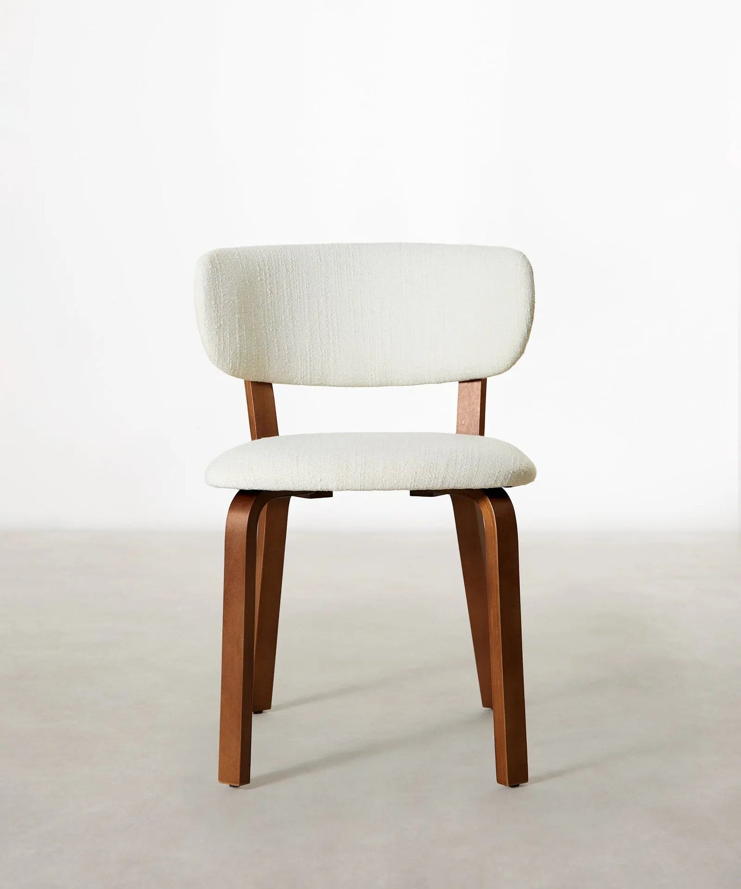 55822683406722 Silla de Comedor en Madera y Tapizada Benton Sillas Nórdicas Northdeco