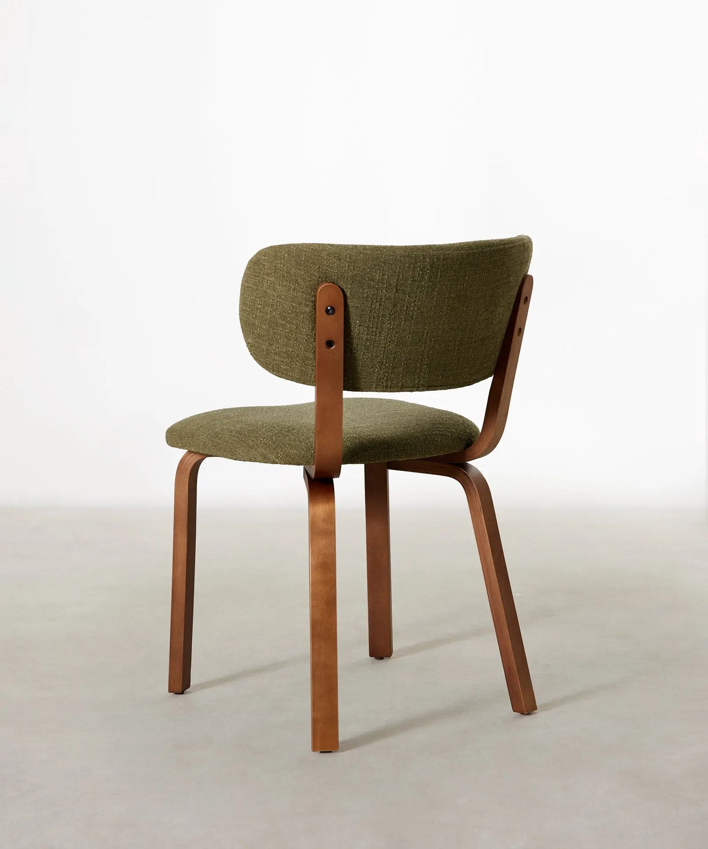 55822674493826 Silla de Comedor en Madera y Tapizada Benton Sillas Nórdicas Northdeco