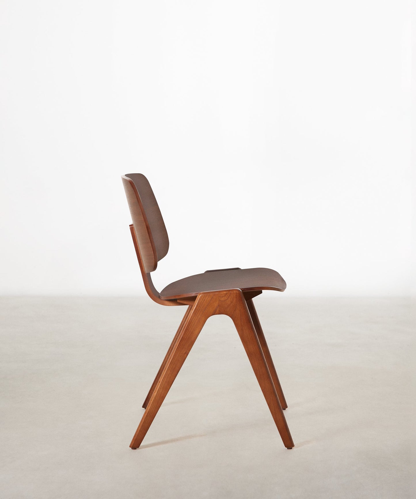 55215074869634 Silla de Comedor en Madera Vega  Northdeco