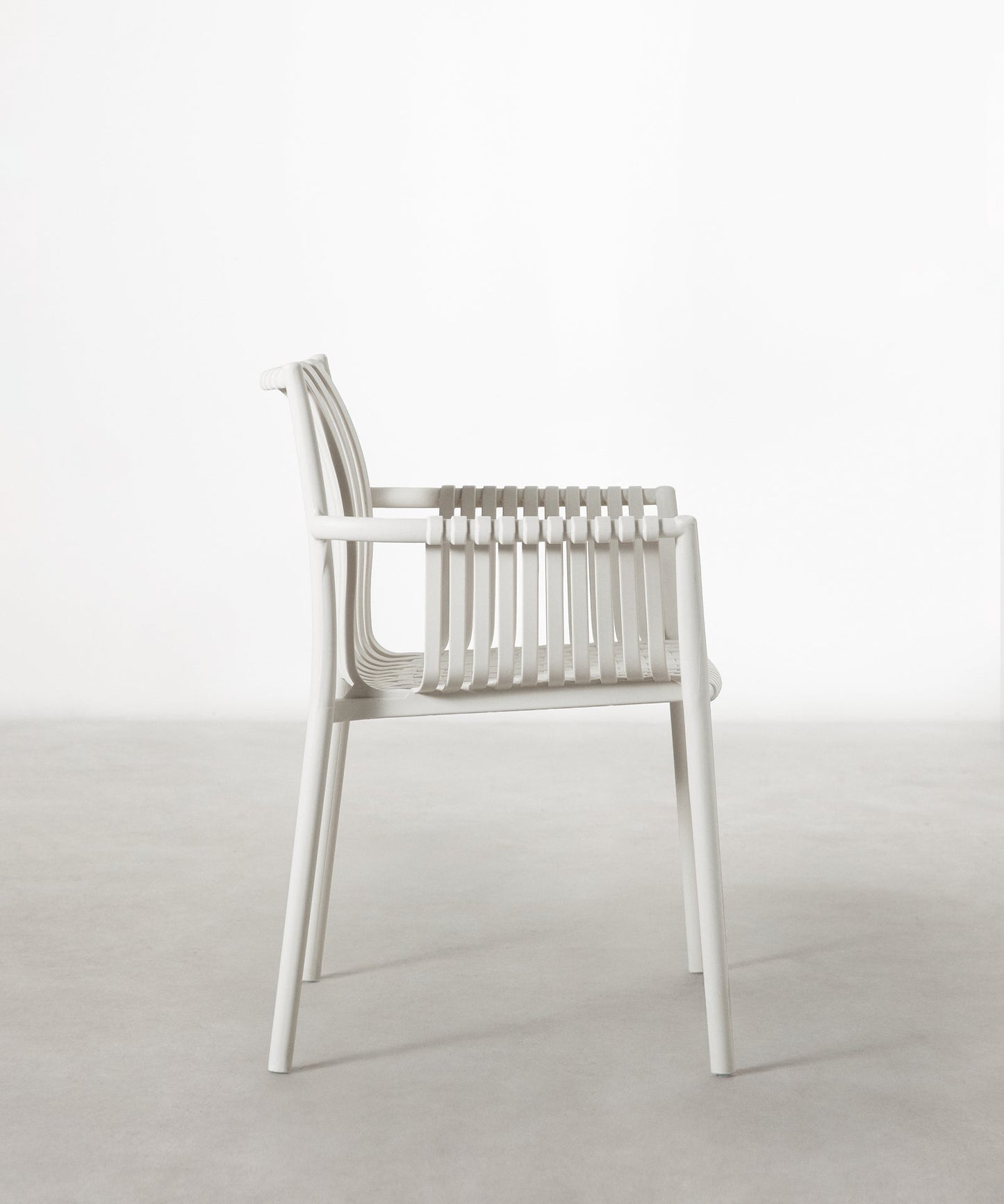 55771432026498 Silla de Polipropileno con Reposabrazos Salma Sillas de Plástico Northdeco