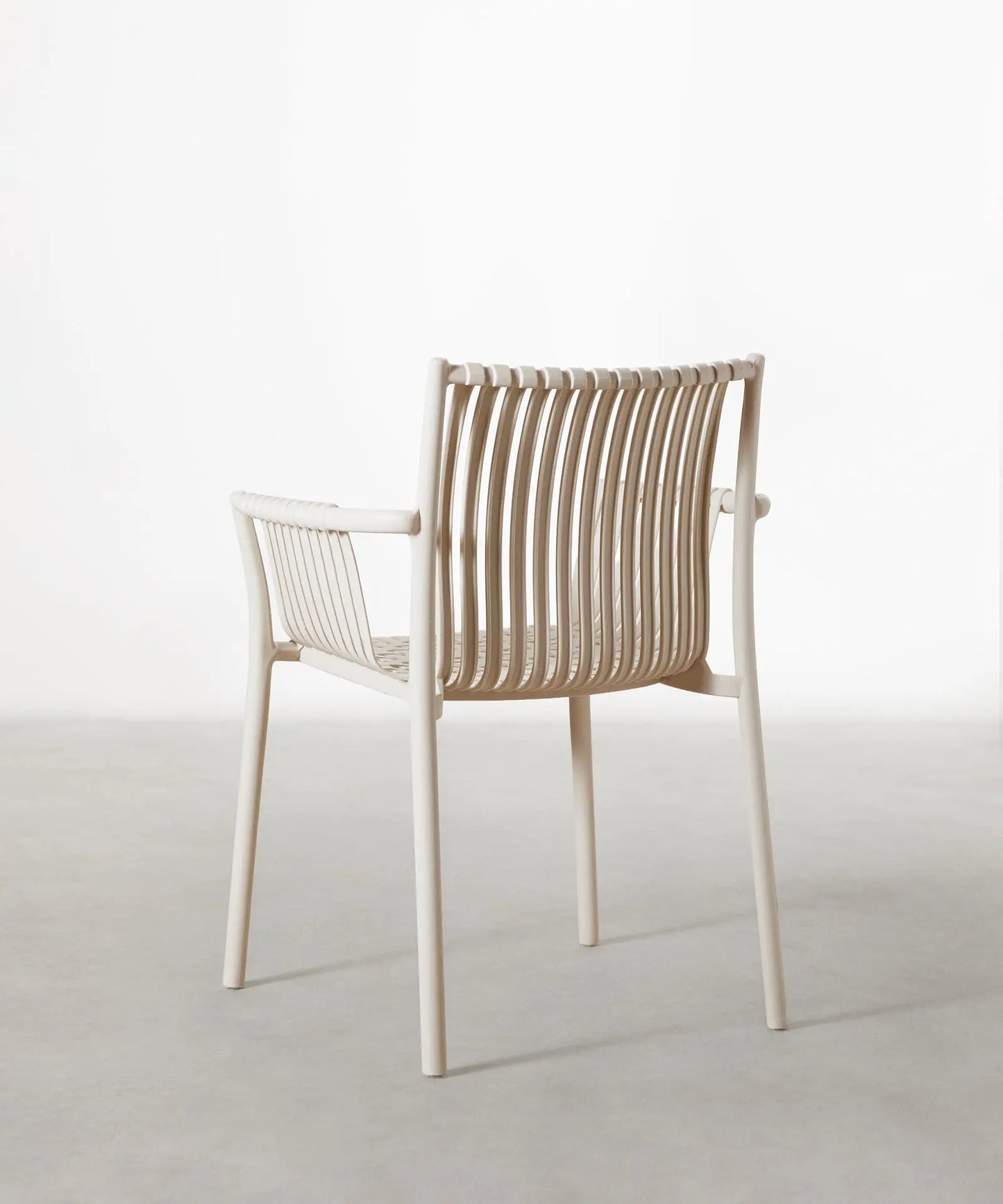 55771432026498 Silla de Polipropileno con Reposabrazos Salma Sillas de Plástico Northdeco